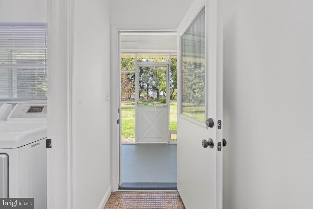 18493 COLONIAL DR, CULPEPER, Virginia 22701, 3 Bedrooms Bedrooms, ,3 BathroomsBathrooms,Residential,CARLTON HILLS,18493 COLONIAL DR,VACU2013234 MLS # VACU2013234