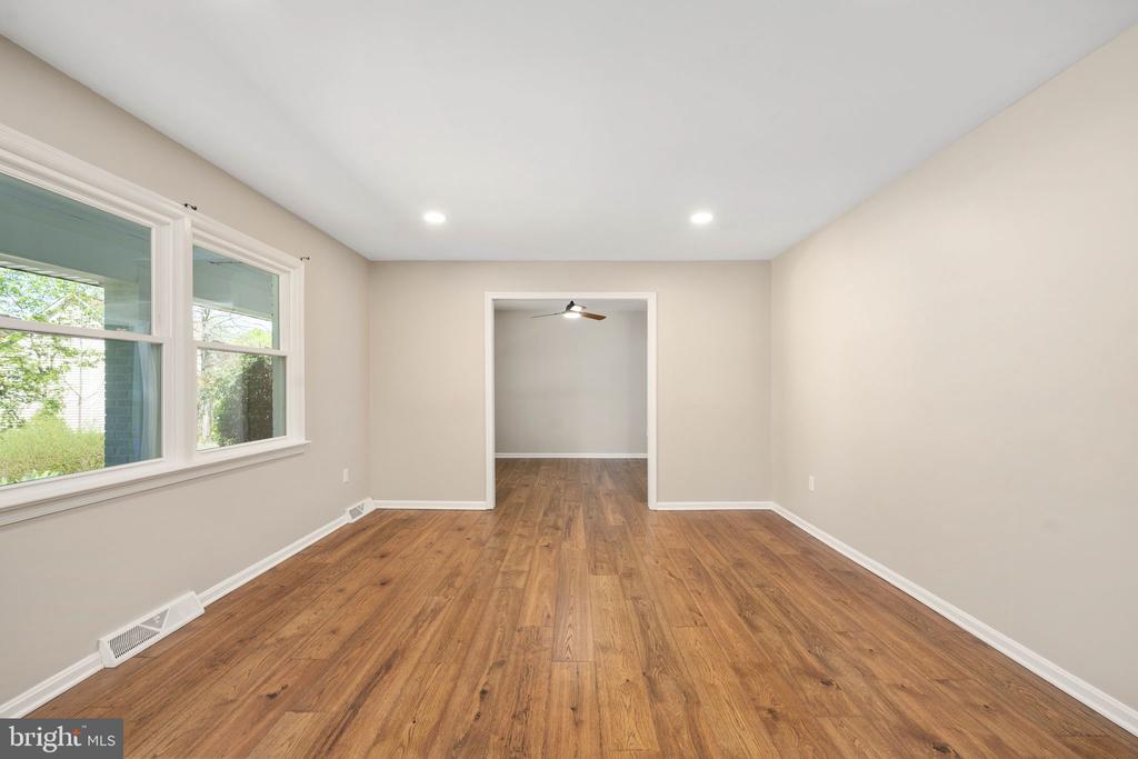 18493 COLONIAL DR, CULPEPER, Virginia 22701, 3 Bedrooms Bedrooms, ,3 BathroomsBathrooms,Residential,CARLTON HILLS,18493 COLONIAL DR,VACU2013234 MLS # VACU2013234