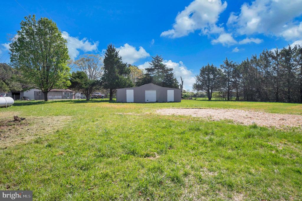 8145 SEAYS RD, SPOTSYLVANIA, Virginia 22551, 3 Bedrooms Bedrooms, ,2 BathroomsBathrooms,Residential,8145 SEAYS RD,VASP2040746 MLS # VASP2040746