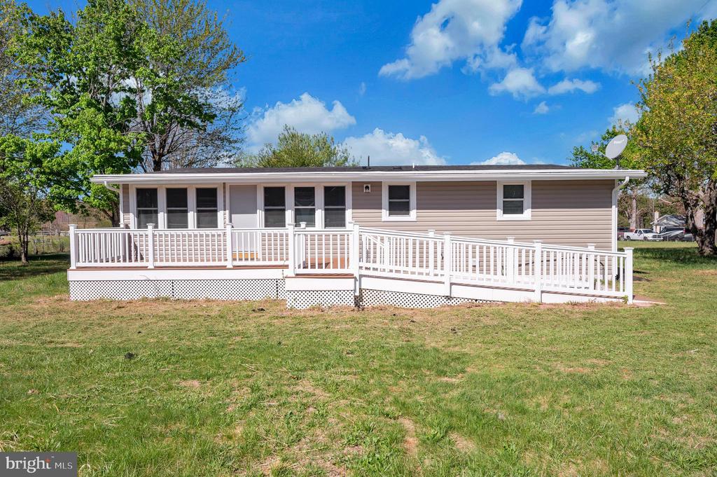 8145 SEAYS RD, SPOTSYLVANIA, Virginia 22551, 3 Bedrooms Bedrooms, ,2 BathroomsBathrooms,Residential,8145 SEAYS RD,VASP2040746 MLS # VASP2040746