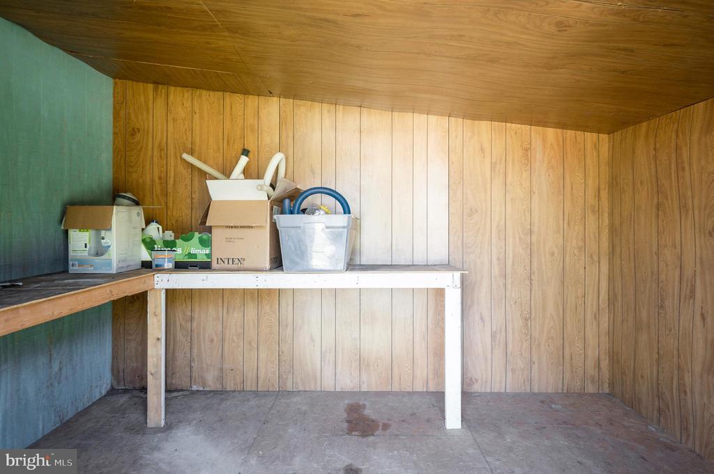 8145 SEAYS RD, SPOTSYLVANIA, Virginia 22551, 3 Bedrooms Bedrooms, ,2 BathroomsBathrooms,Residential,8145 SEAYS RD,VASP2040746 MLS # VASP2040746