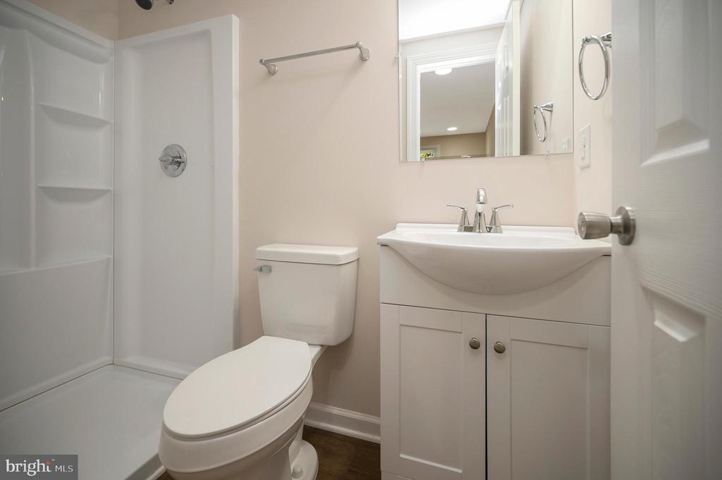 8145 SEAYS RD, SPOTSYLVANIA, Virginia 22551, 3 Bedrooms Bedrooms, ,2 BathroomsBathrooms,Residential,8145 SEAYS RD,VASP2040746 MLS # VASP2040746