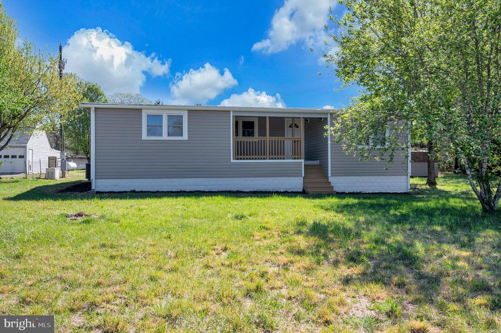 8145 SEAYS RD, SPOTSYLVANIA, Virginia 22551, 3 Bedrooms Bedrooms, ,2 BathroomsBathrooms,Residential,8145 SEAYS RD,VASP2040746 MLS # VASP2040746