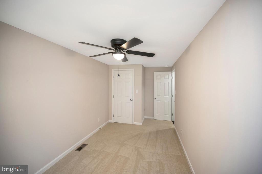 8145 SEAYS RD, SPOTSYLVANIA, Virginia 22551, 3 Bedrooms Bedrooms, ,2 BathroomsBathrooms,Residential,8145 SEAYS RD,VASP2040746 MLS # VASP2040746