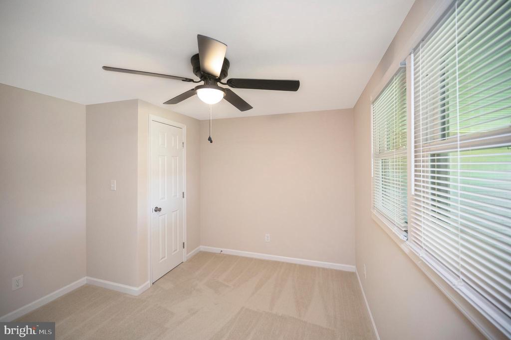 8145 SEAYS RD, SPOTSYLVANIA, Virginia 22551, 3 Bedrooms Bedrooms, ,2 BathroomsBathrooms,Residential,8145 SEAYS RD,VASP2040746 MLS # VASP2040746