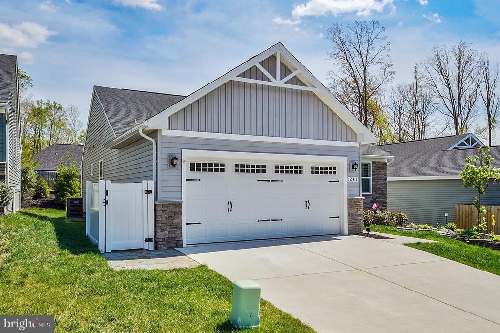 12411 GENERAL MAHONE DR, FREDERICKSBURG, Virginia 22407, 4 Bedrooms Bedrooms, ,3 BathroomsBathrooms,Residential,12411 GENERAL MAHONE DR,VASP2040742 MLS # VASP2040742 12411 GENERAL MAHONE DR, FREDERICKSBURG, Virginia 22407, 4 Bedrooms Bedrooms, ,3 BathroomsBathrooms,Residential,12411 GENERAL MAHONE DR,VASP2040742 MLS # VASP2040742