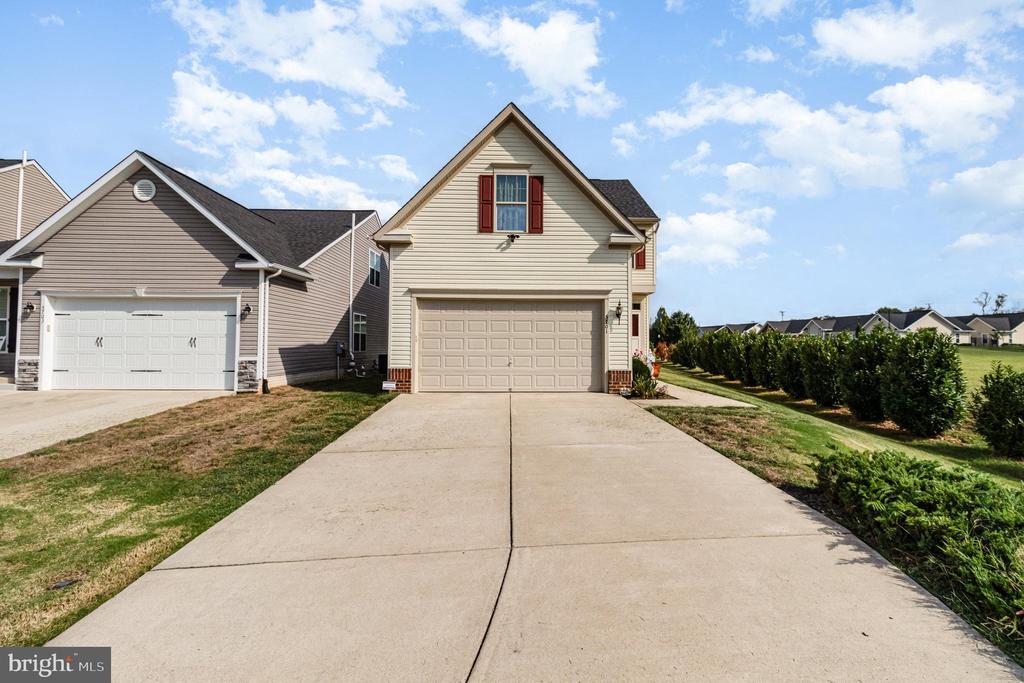 5701 SPRING ARBOR CIR, FREDERICKSBURG, Virginia 22407, 3 Bedrooms Bedrooms, ,3 BathroomsBathrooms,Residential,5701 SPRING ARBOR CIR,VASP2040734 MLS # VASP2040734