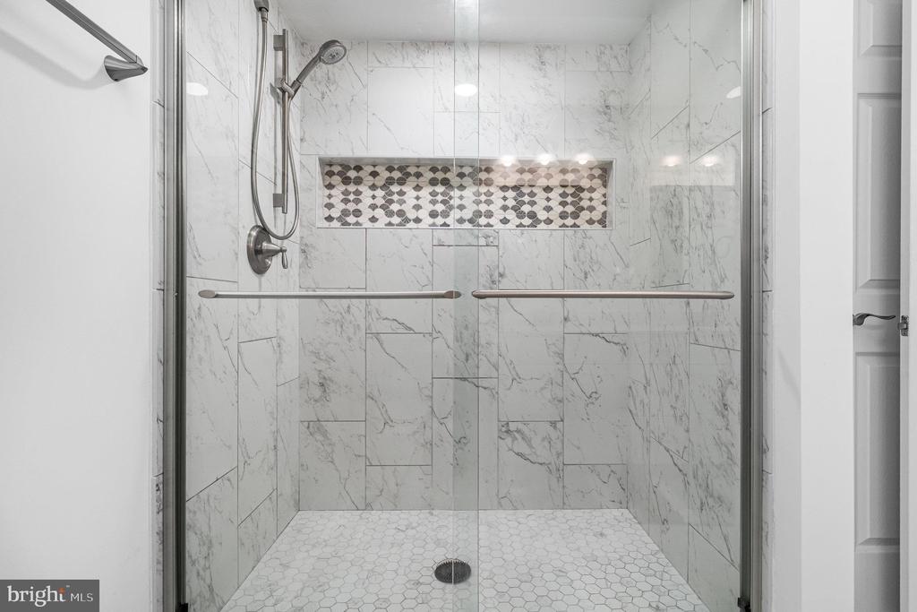 5701 SPRING ARBOR CIR, FREDERICKSBURG, Virginia 22407, 3 Bedrooms Bedrooms, ,3 BathroomsBathrooms,Residential,5701 SPRING ARBOR CIR,VASP2040734 MLS # VASP2040734