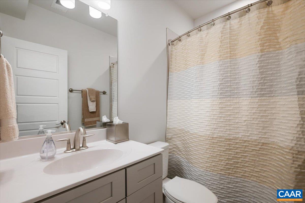 3470 CARROLL CREEK RD, KESWICK, Virginia 22947, 6 Bedrooms Bedrooms, ,5 BathroomsBathrooms,Residential,3470 CARROLL CREEK RD,674837 MLS # 674837