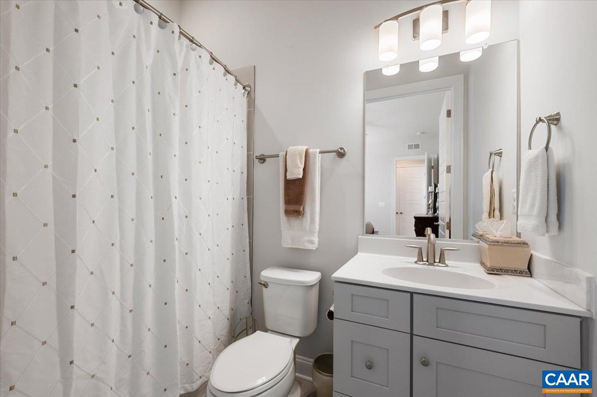 3470 CARROLL CREEK RD, KESWICK, Virginia 22947, 6 Bedrooms Bedrooms, ,5 BathroomsBathrooms,Residential,3470 CARROLL CREEK RD,674837 MLS # 674837