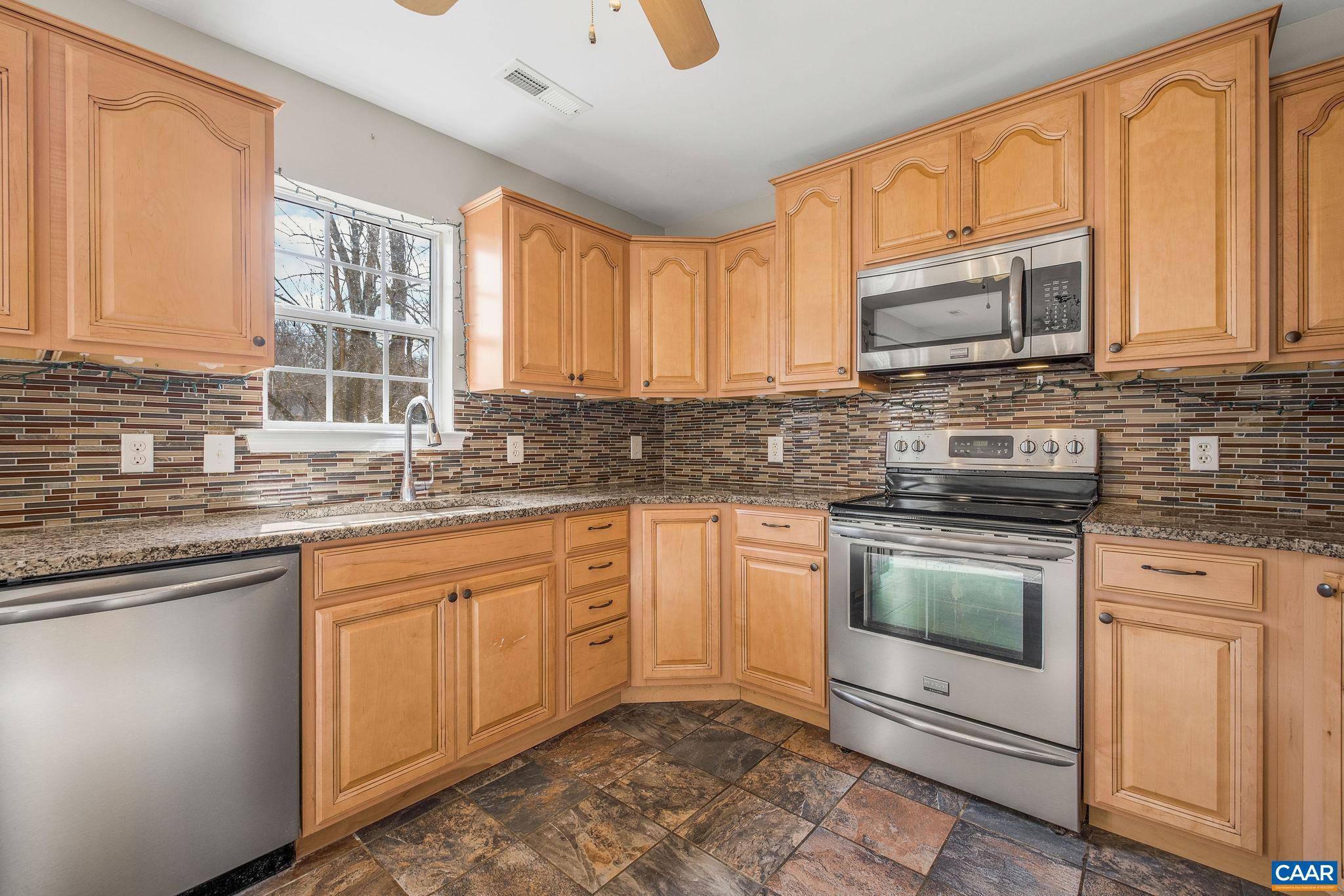 462 FOX HUNTERS LN, MADISON, Virginia 22727, 4 Bedrooms Bedrooms, ,3 BathroomsBathrooms,Residential,462 FOX HUNTERS LN,675281 MLS # 675281