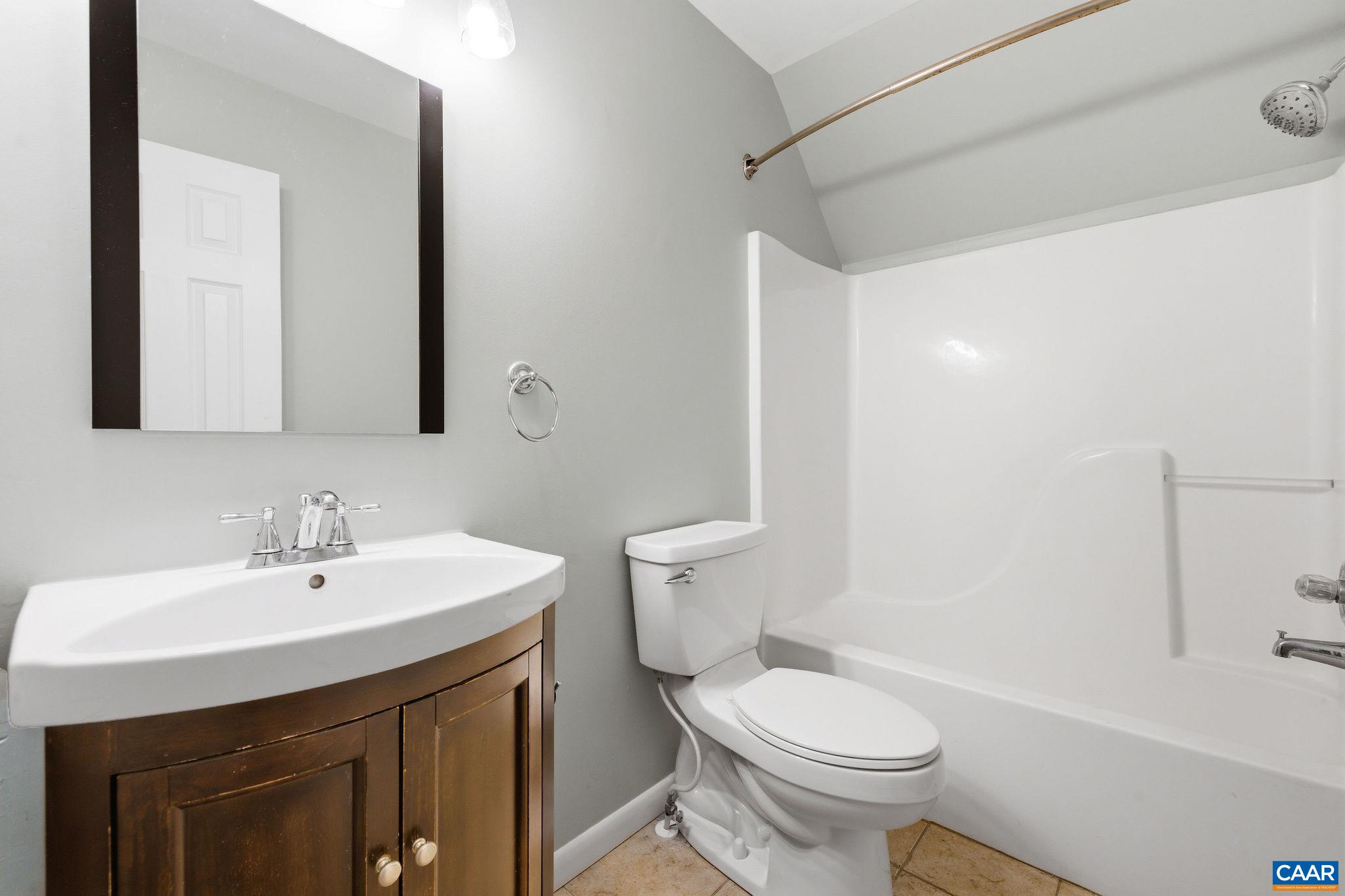 462 FOX HUNTERS LN, MADISON, Virginia 22727, 4 Bedrooms Bedrooms, ,3 BathroomsBathrooms,Residential,462 FOX HUNTERS LN,675281 MLS # 675281