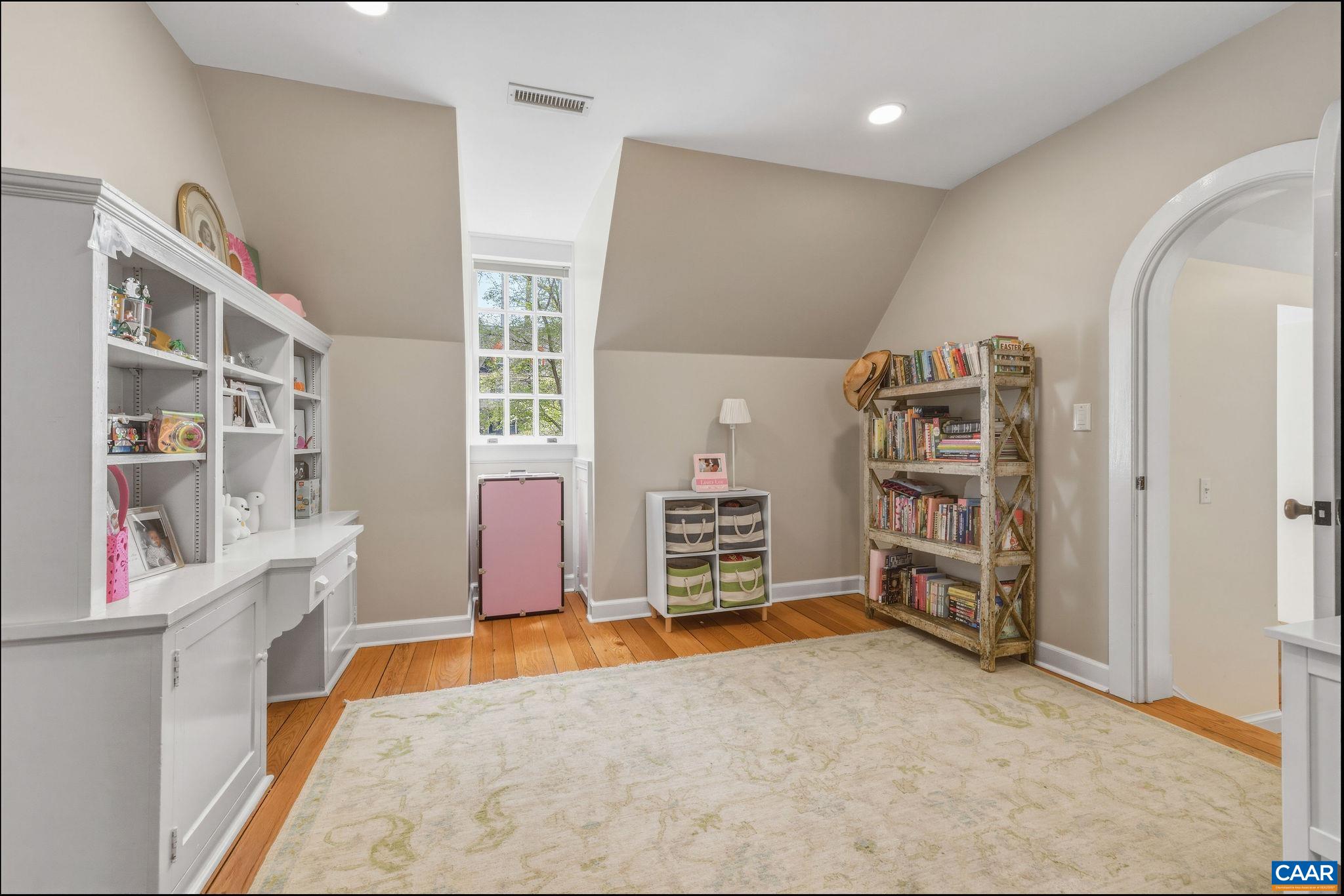 1331 HILLTOP RD, CHARLOTTESVILLE, Virginia 22903, 6 Bedrooms Bedrooms, ,4 BathroomsBathrooms,Residential,1331 HILLTOP RD,675290 MLS # 675290