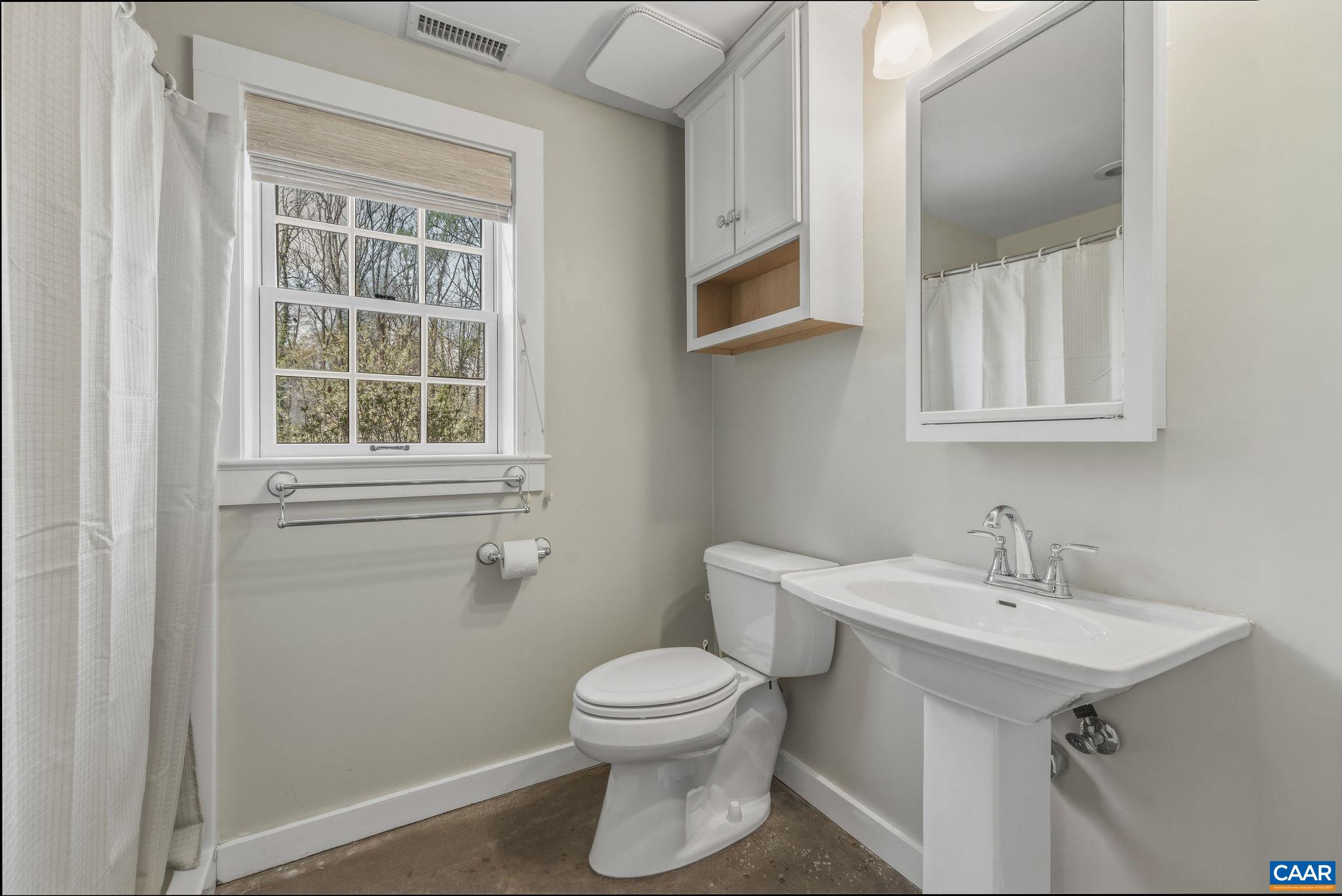 1331 HILLTOP RD, CHARLOTTESVILLE, Virginia 22903, 6 Bedrooms Bedrooms, ,4 BathroomsBathrooms,Residential,1331 HILLTOP RD,675290 MLS # 675290