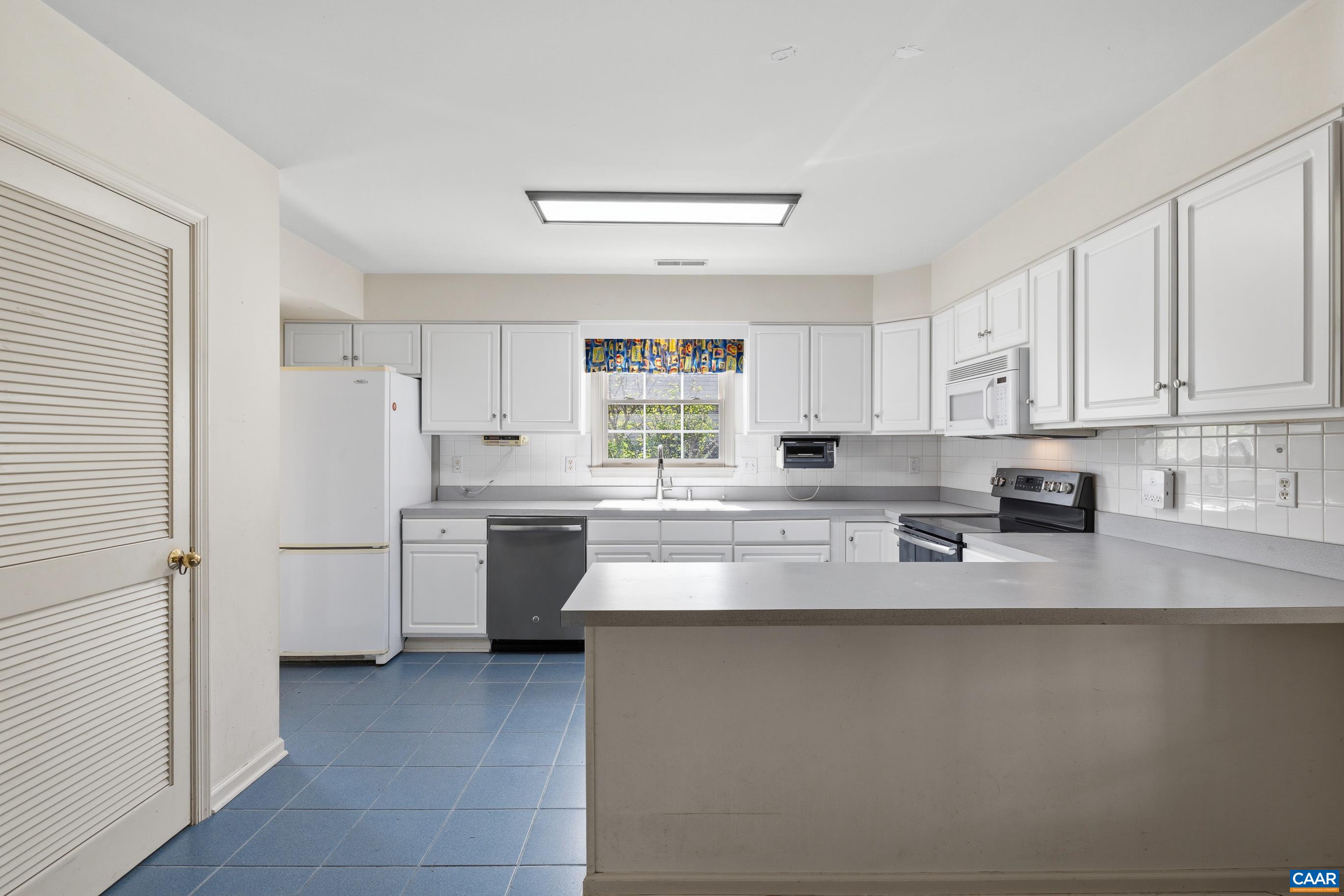 1547 BROAD CROSSING RD, CHARLOTTESVILLE, Virginia 22911, 4 Bedrooms Bedrooms, ,2 BathroomsBathrooms,Residential,1547 BROAD CROSSING RD,675351 MLS # 675351