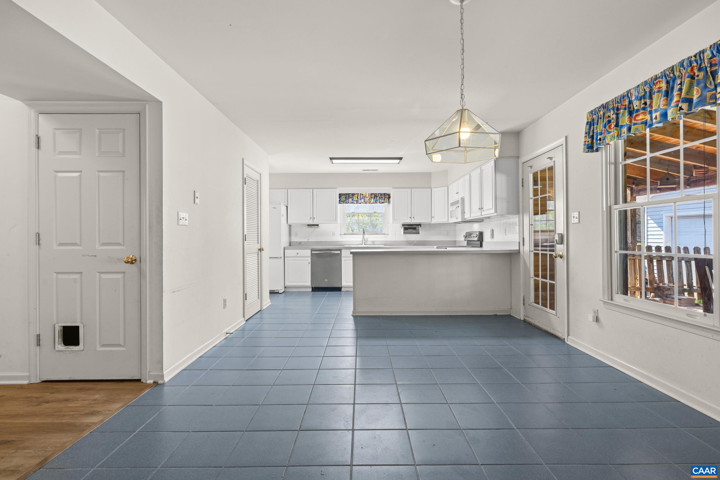 1547 BROAD CROSSING RD, CHARLOTTESVILLE, Virginia 22911, 4 Bedrooms Bedrooms, ,2 BathroomsBathrooms,Residential,1547 BROAD CROSSING RD,675351 MLS # 675351