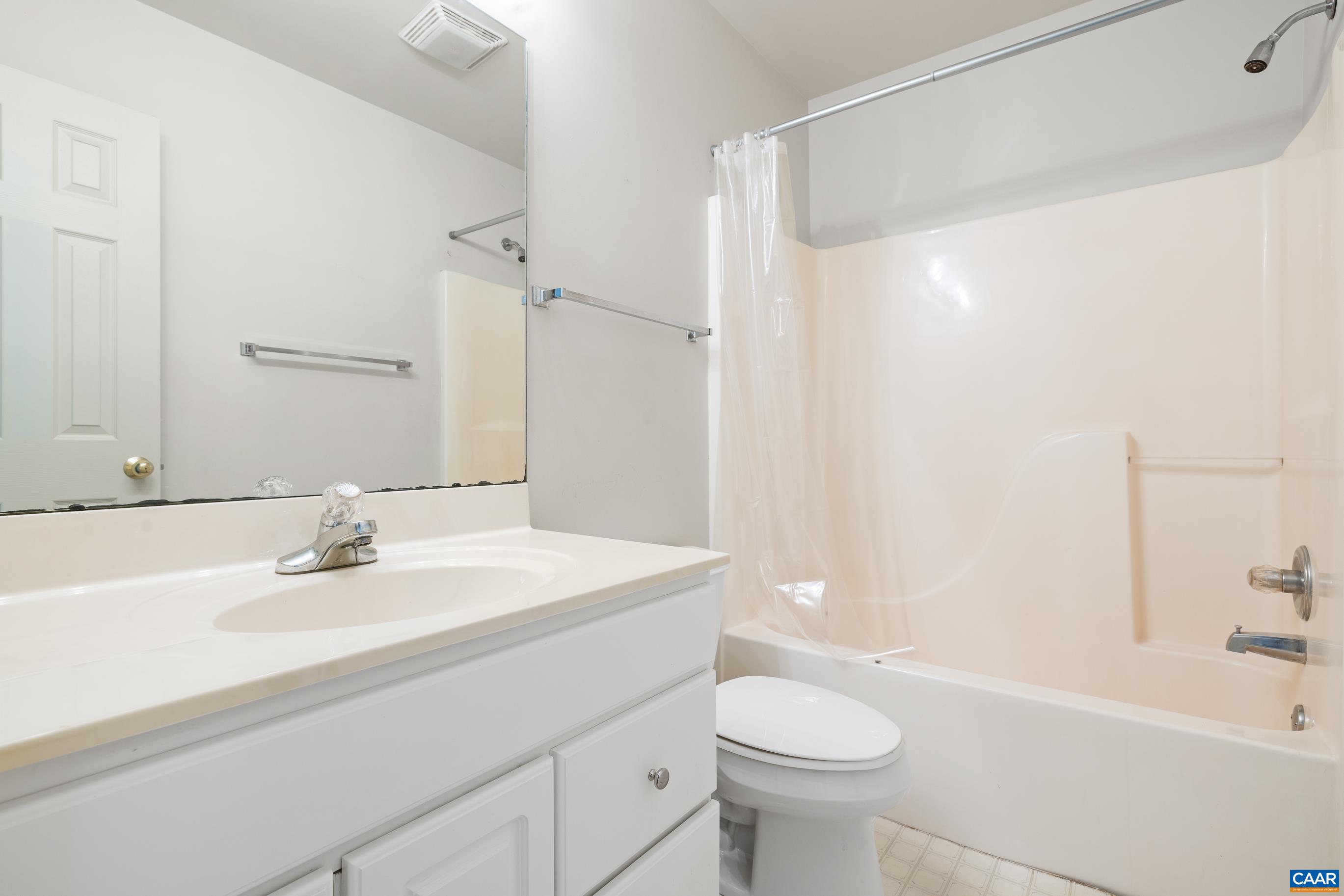 1547 BROAD CROSSING RD, CHARLOTTESVILLE, Virginia 22911, 4 Bedrooms Bedrooms, ,2 BathroomsBathrooms,Residential,1547 BROAD CROSSING RD,675351 MLS # 675351