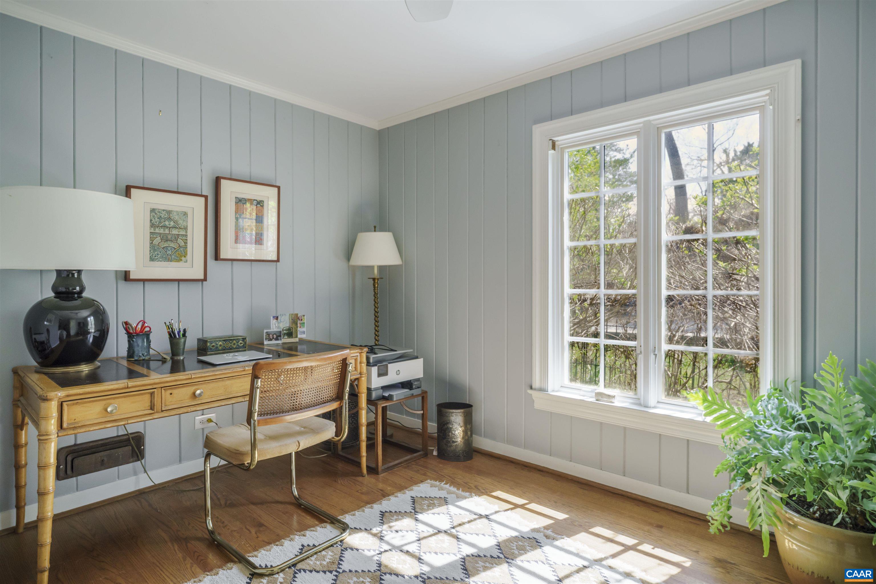 2220 CORNWALL RD, CHARLOTTESVILLE, Virginia 22901, 5 Bedrooms Bedrooms, ,3 BathroomsBathrooms,Residential,Renovated 5 BR, 3.5BA West Leigh home on an except,2220 CORNWALL RD,675412 MLS # 675412