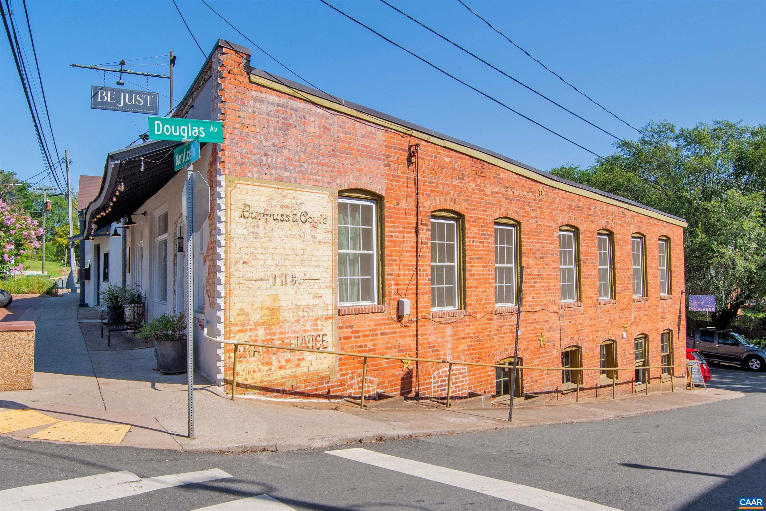 904 ROCKLAND AVE, CHARLOTTESVILLE, Virginia 22902, 3 Bedrooms Bedrooms, ,2 BathroomsBathrooms,Residential,904 ROCKLAND AVE,675483 MLS # 675483 904 ROCKLAND AVE, CHARLOTTESVILLE, Virginia 22902, 3 Bedrooms Bedrooms, ,2 BathroomsBathrooms,Residential,904 ROCKLAND AVE,675483 MLS # 675483