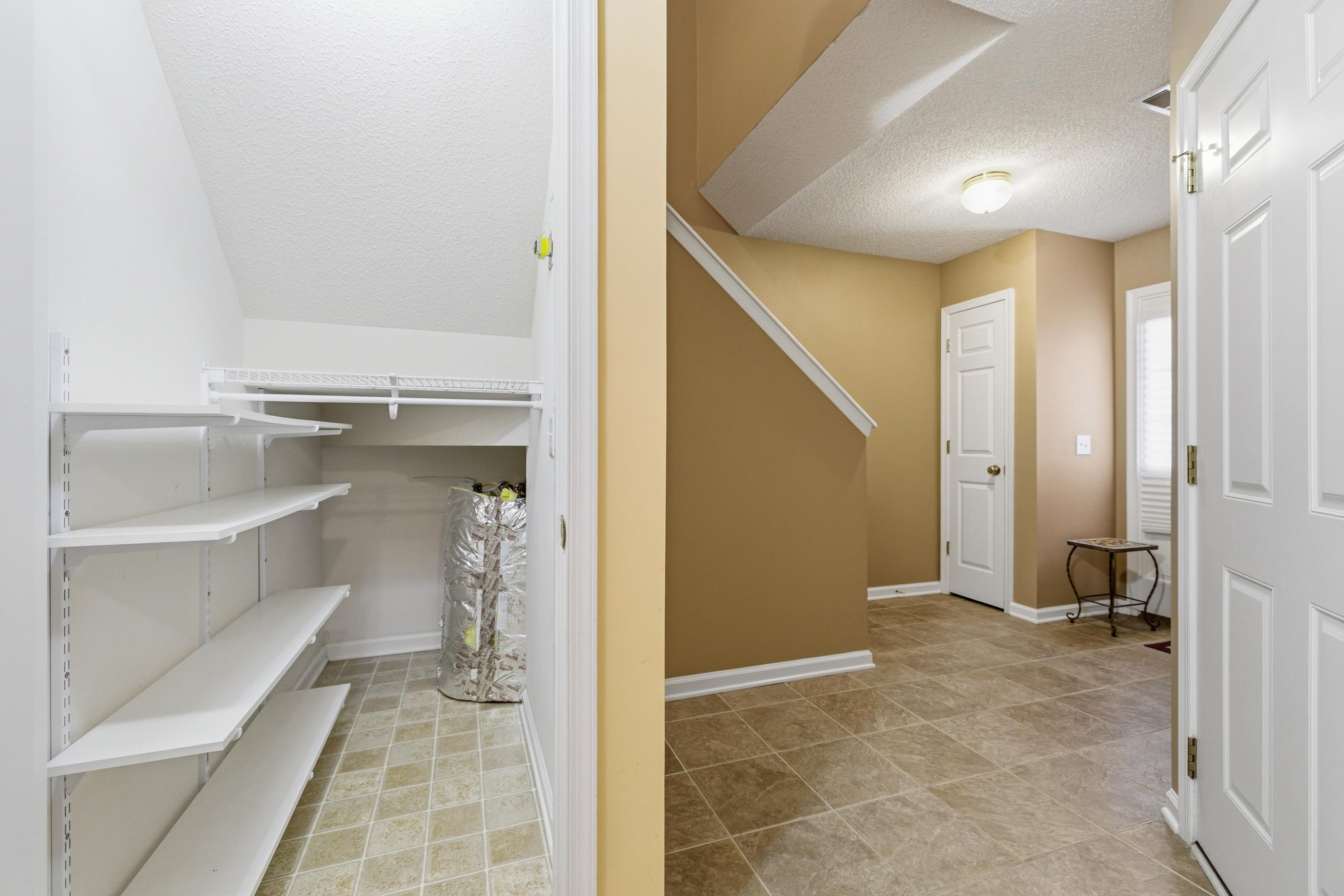 1094 OAKDALE CT, ROCKINGHAM, Virginia 22801, 3 Bedrooms Bedrooms, ,2 BathroomsBathrooms,Residential,1094 OAKDALE CT,675488 MLS # 675488 1094 OAKDALE CT, ROCKINGHAM, Virginia 22801, 3 Bedrooms Bedrooms, ,2 BathroomsBathrooms,Residential,1094 OAKDALE CT,675488 MLS # 675488