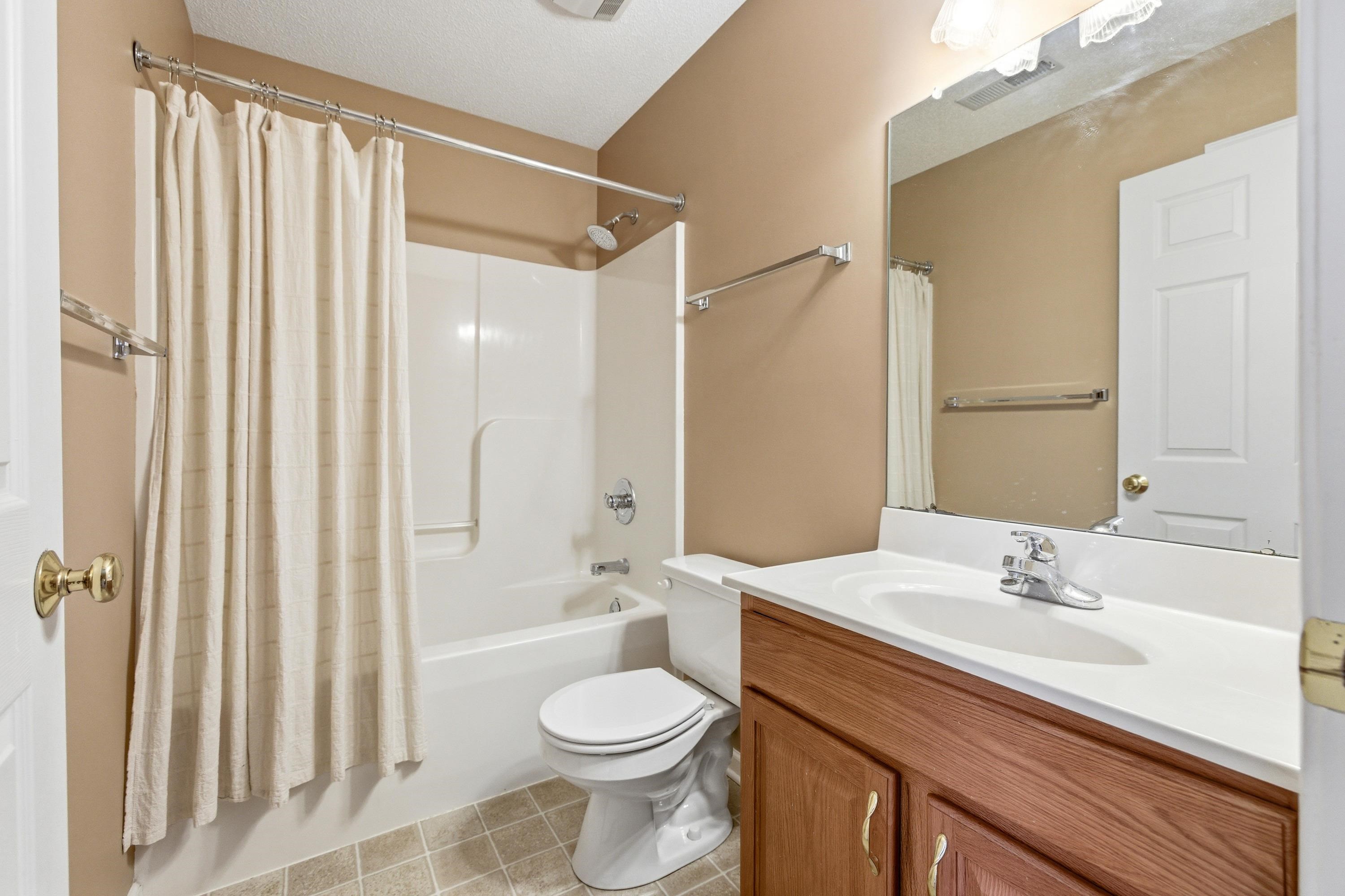 1094 OAKDALE CT, ROCKINGHAM, Virginia 22801, 3 Bedrooms Bedrooms, ,2 BathroomsBathrooms,Residential,1094 OAKDALE CT,675488 MLS # 675488 1094 OAKDALE CT, ROCKINGHAM, Virginia 22801, 3 Bedrooms Bedrooms, ,2 BathroomsBathrooms,Residential,1094 OAKDALE CT,675488 MLS # 675488