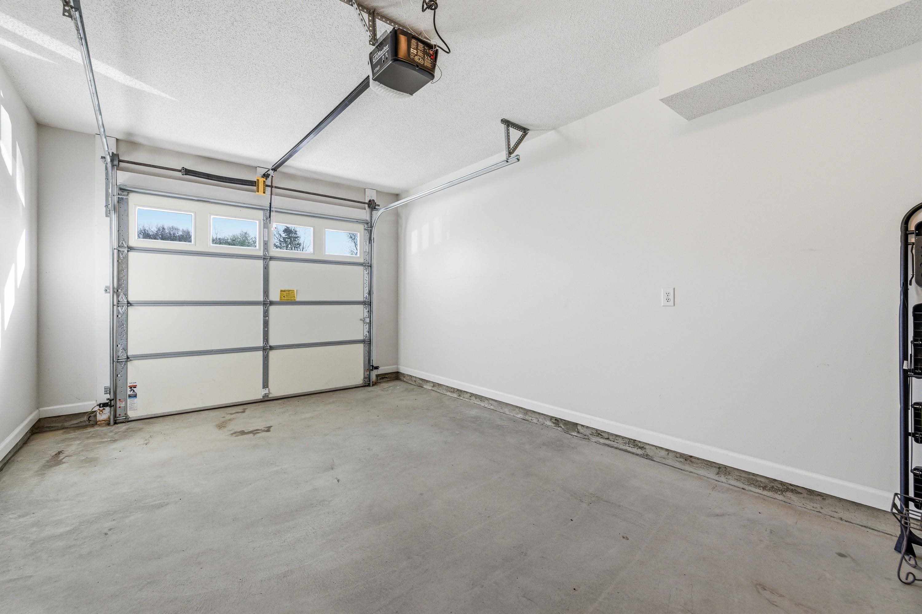 1094 OAKDALE CT, ROCKINGHAM, Virginia 22801, 3 Bedrooms Bedrooms, ,2 BathroomsBathrooms,Residential,1094 OAKDALE CT,675488 MLS # 675488 1094 OAKDALE CT, ROCKINGHAM, Virginia 22801, 3 Bedrooms Bedrooms, ,2 BathroomsBathrooms,Residential,1094 OAKDALE CT,675488 MLS # 675488