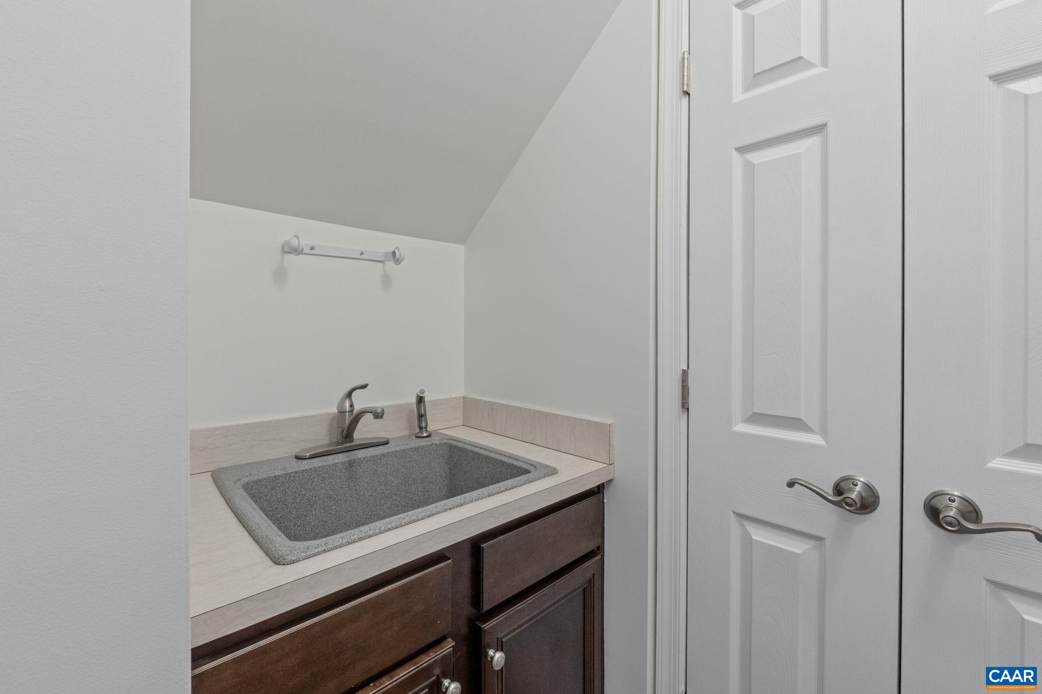 184 FOREST CT, ZION CROSSROADS, Virginia 22942, 3 Bedrooms Bedrooms, ,3 BathroomsBathrooms,Residential,184 FOREST CT,675490 MLS # 675490