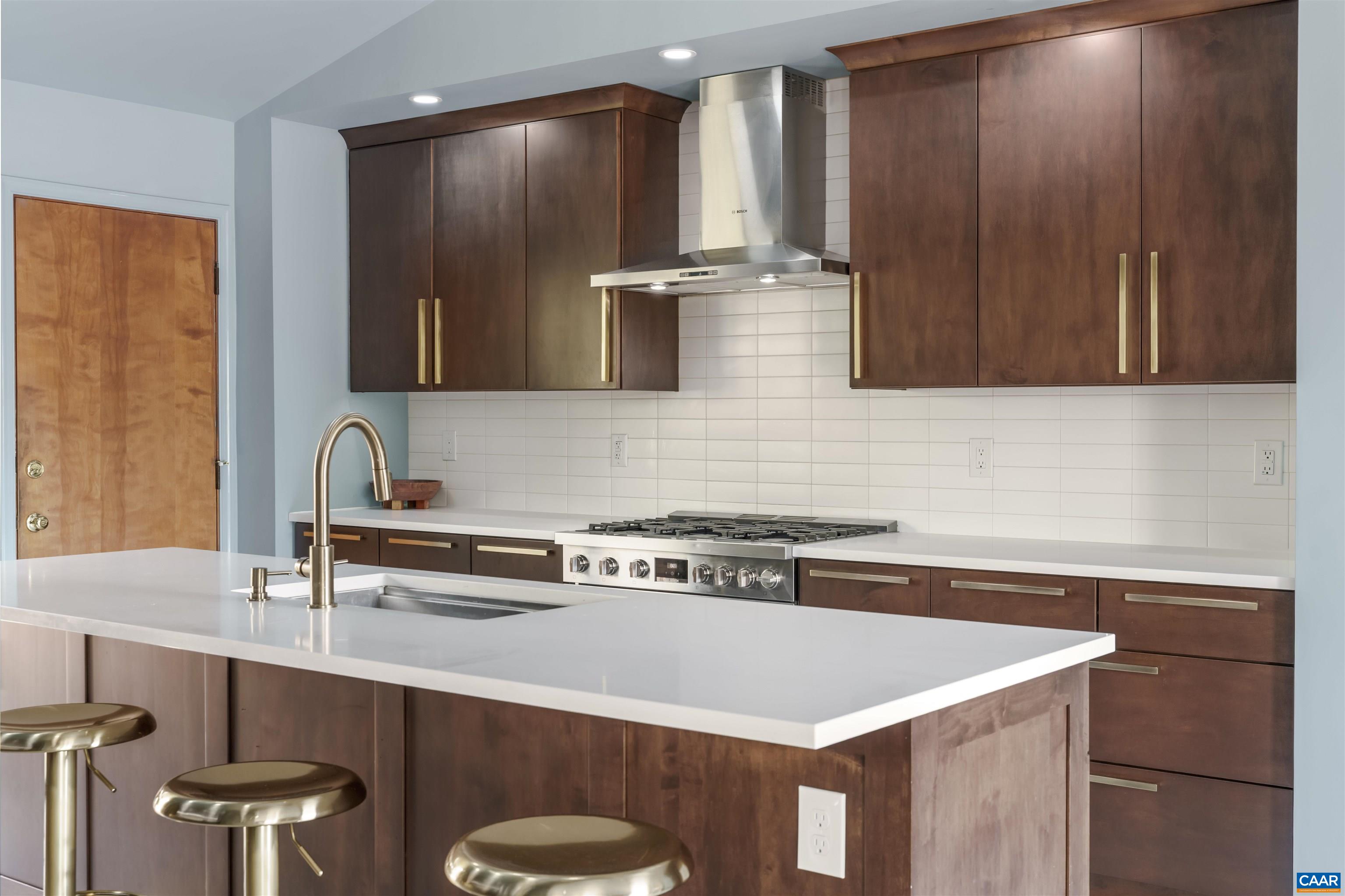 5 VINCENNES CT, CHARLOTTESVILLE, Virginia 22911, 3 Bedrooms Bedrooms, ,2 BathroomsBathrooms,Residential,5 VINCENNES CT,675491 MLS # 675491