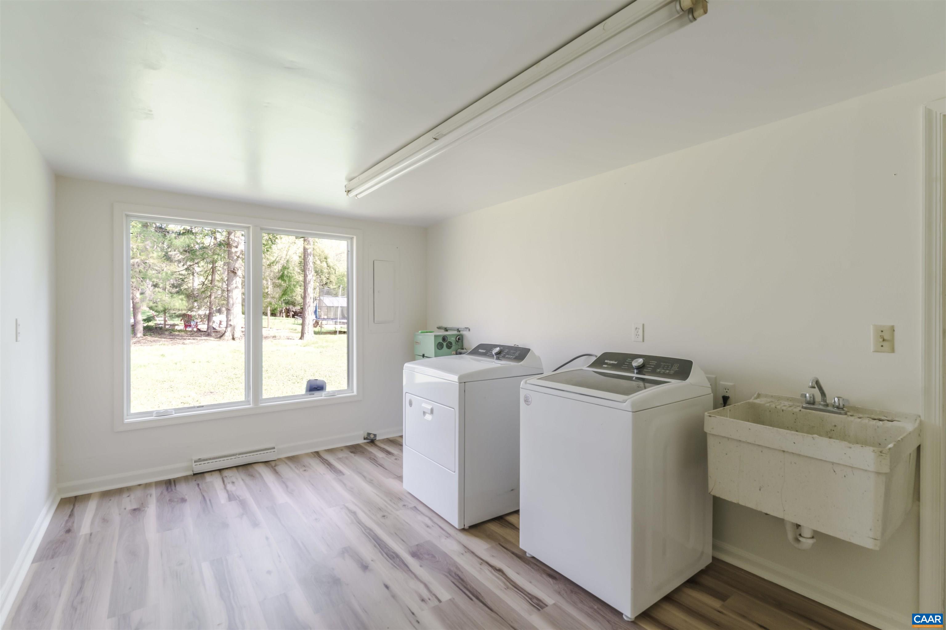 5 VINCENNES CT, CHARLOTTESVILLE, Virginia 22911, 3 Bedrooms Bedrooms, ,2 BathroomsBathrooms,Residential,5 VINCENNES CT,675491 MLS # 675491