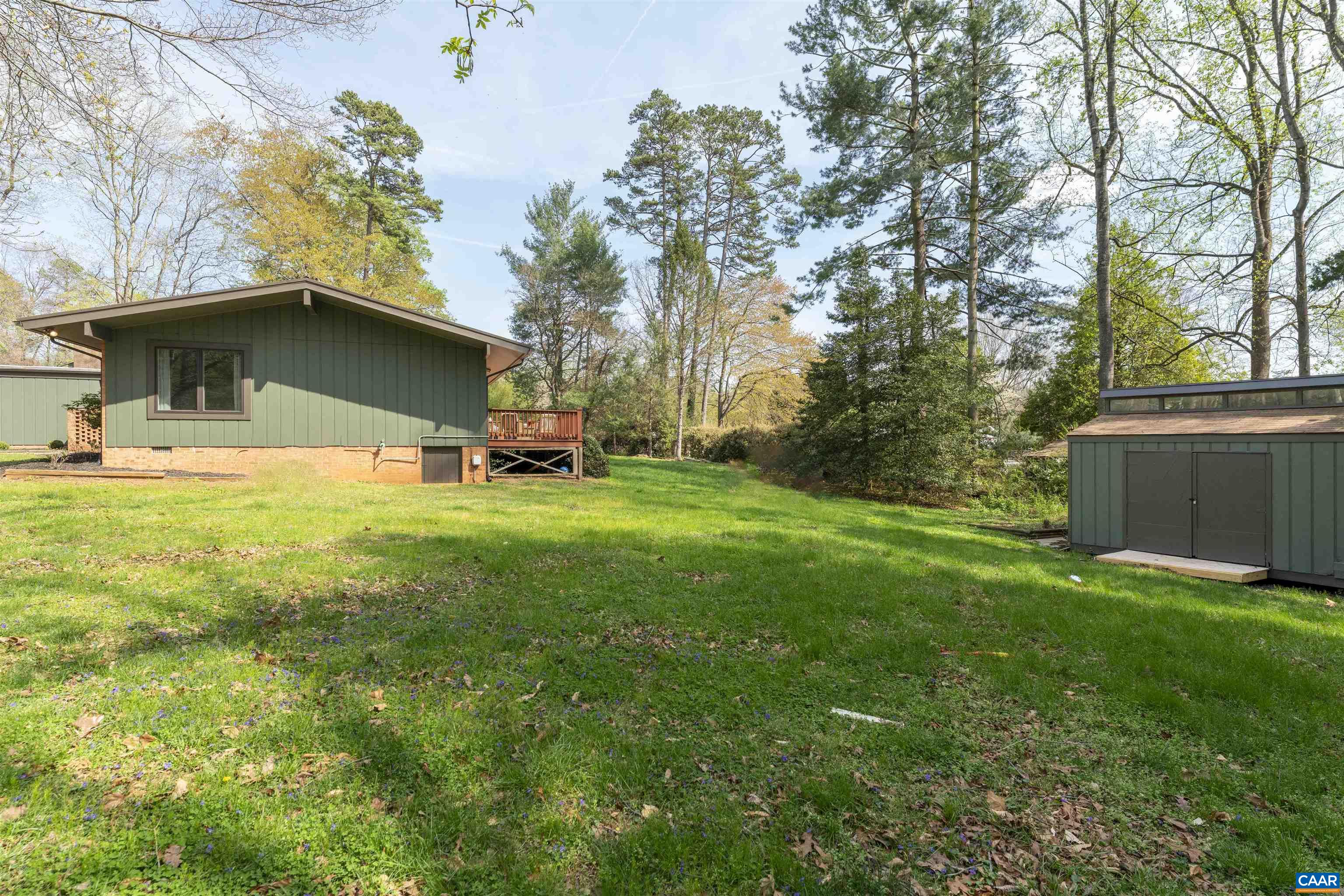 5 VINCENNES CT, CHARLOTTESVILLE, Virginia 22911, 3 Bedrooms Bedrooms, ,2 BathroomsBathrooms,Residential,5 VINCENNES CT,675491 MLS # 675491