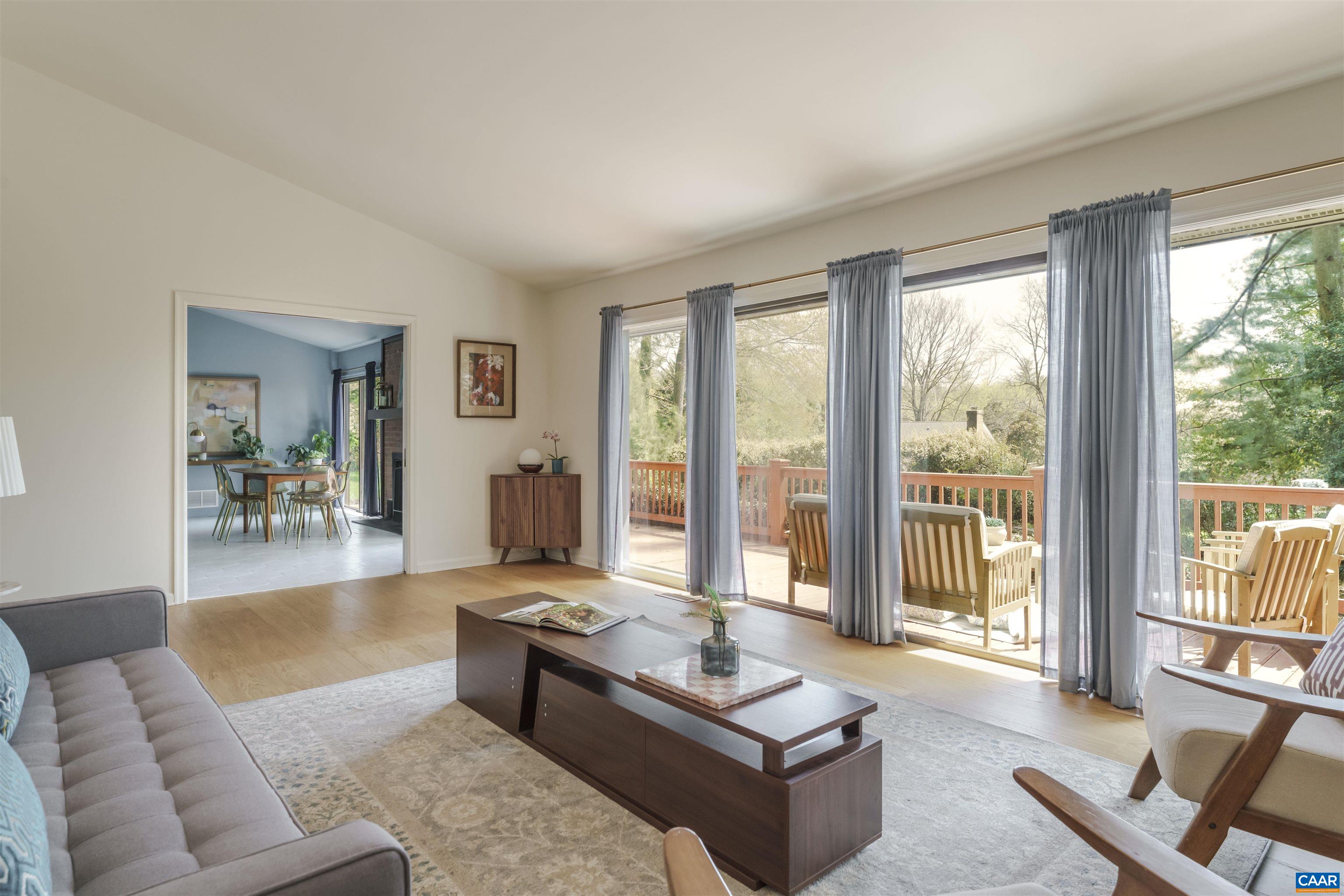 5 VINCENNES CT, CHARLOTTESVILLE, Virginia 22911, 3 Bedrooms Bedrooms, ,2 BathroomsBathrooms,Residential,5 VINCENNES CT,675491 MLS # 675491