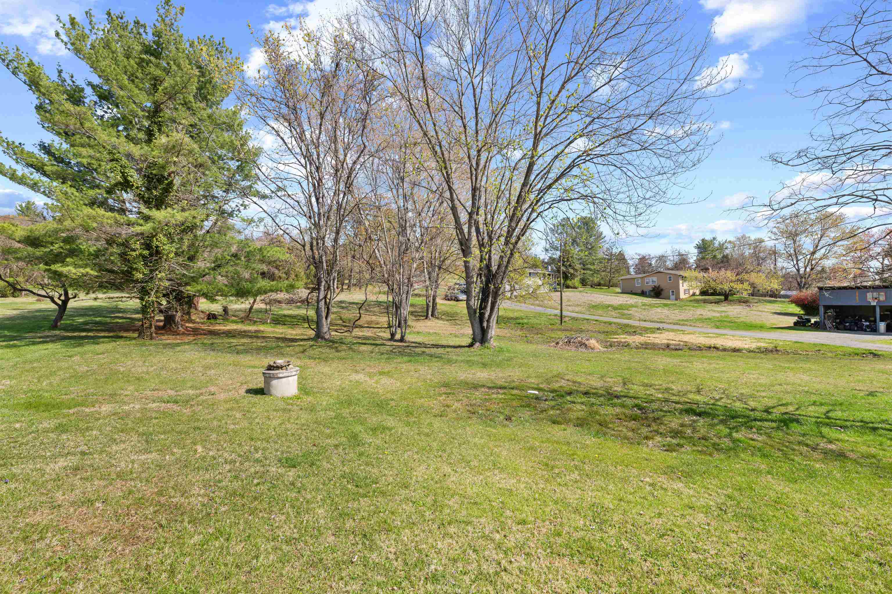 8688 BROOKSVILLE RD, GREENWOOD, Virginia 22943, 3 Bedrooms Bedrooms, ,1 BathroomBathrooms,Residential,8688 BROOKSVILLE RD,675492 MLS # 675492