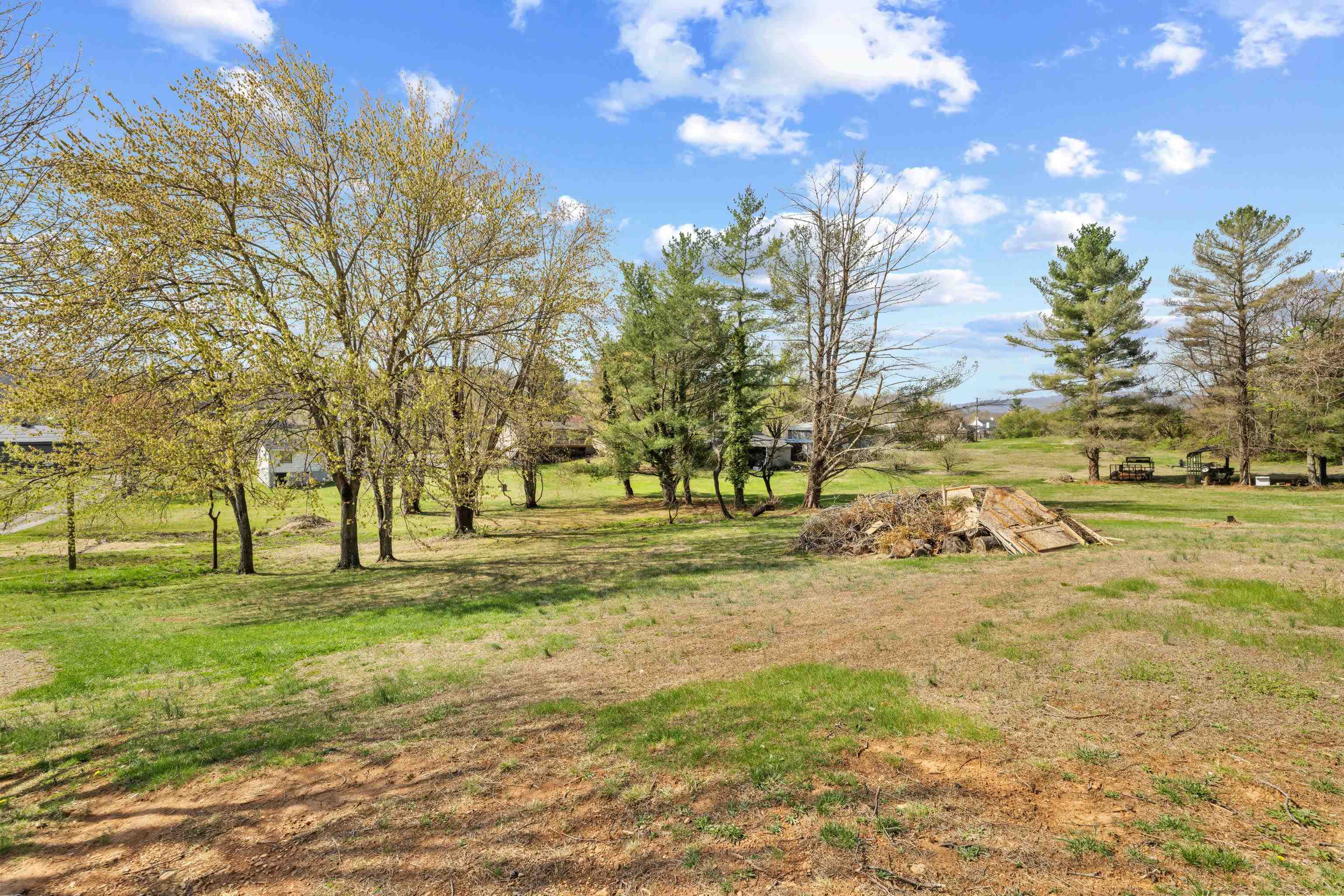 8688 BROOKSVILLE RD, GREENWOOD, Virginia 22943, 3 Bedrooms Bedrooms, ,1 BathroomBathrooms,Residential,8688 BROOKSVILLE RD,675492 MLS # 675492