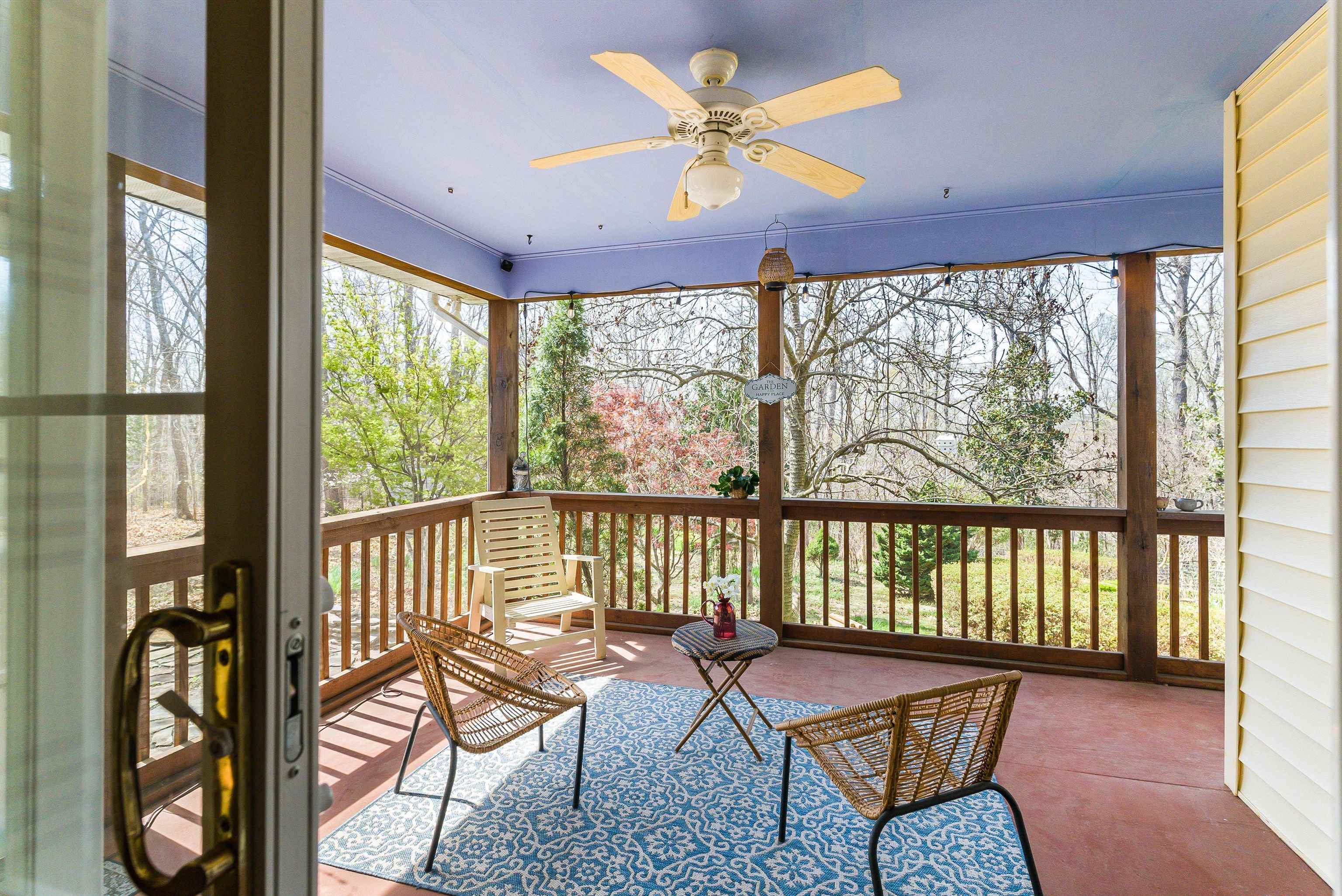 553 HIDDEN VALLEYS RD, PALMYRA, Virginia 22963, 3 Bedrooms Bedrooms, ,2 BathroomsBathrooms,Residential,Home Sweet Home!,553 HIDDEN VALLEYS RD,675493 MLS # 675493