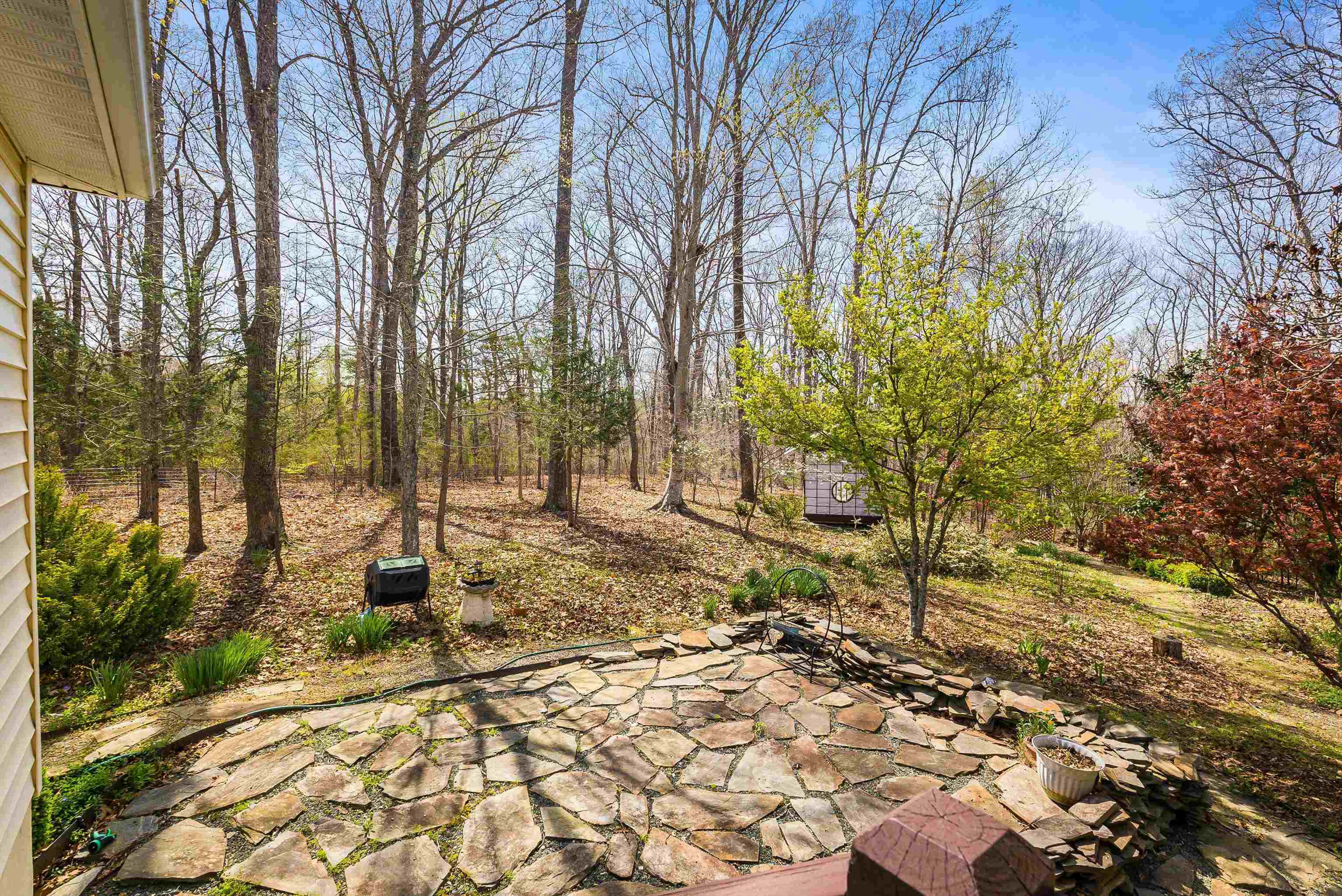 553 HIDDEN VALLEYS RD, PALMYRA, Virginia 22963, 3 Bedrooms Bedrooms, ,2 BathroomsBathrooms,Residential,Home Sweet Home!,553 HIDDEN VALLEYS RD,675493 MLS # 675493