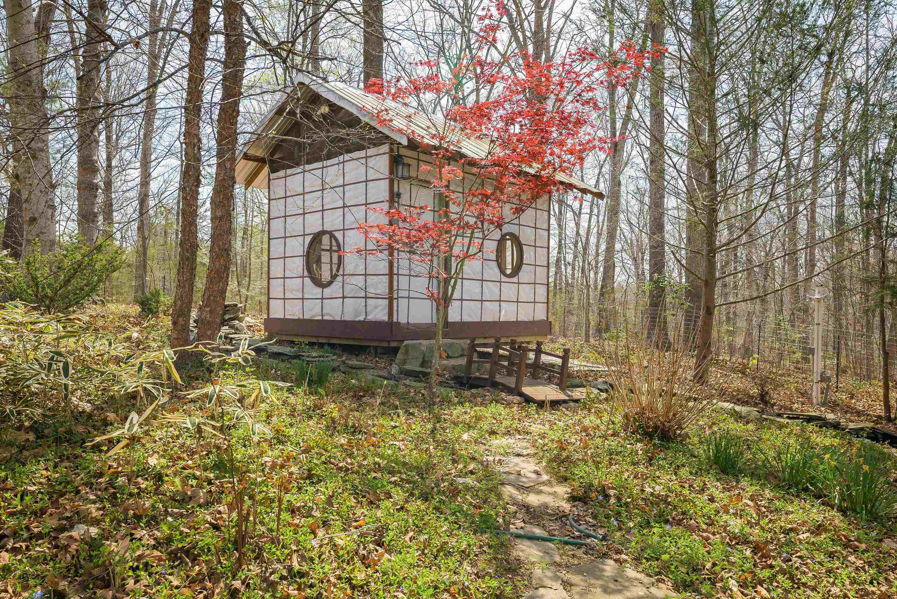 553 HIDDEN VALLEYS RD, PALMYRA, Virginia 22963, 3 Bedrooms Bedrooms, ,2 BathroomsBathrooms,Residential,Home Sweet Home!,553 HIDDEN VALLEYS RD,675493 MLS # 675493