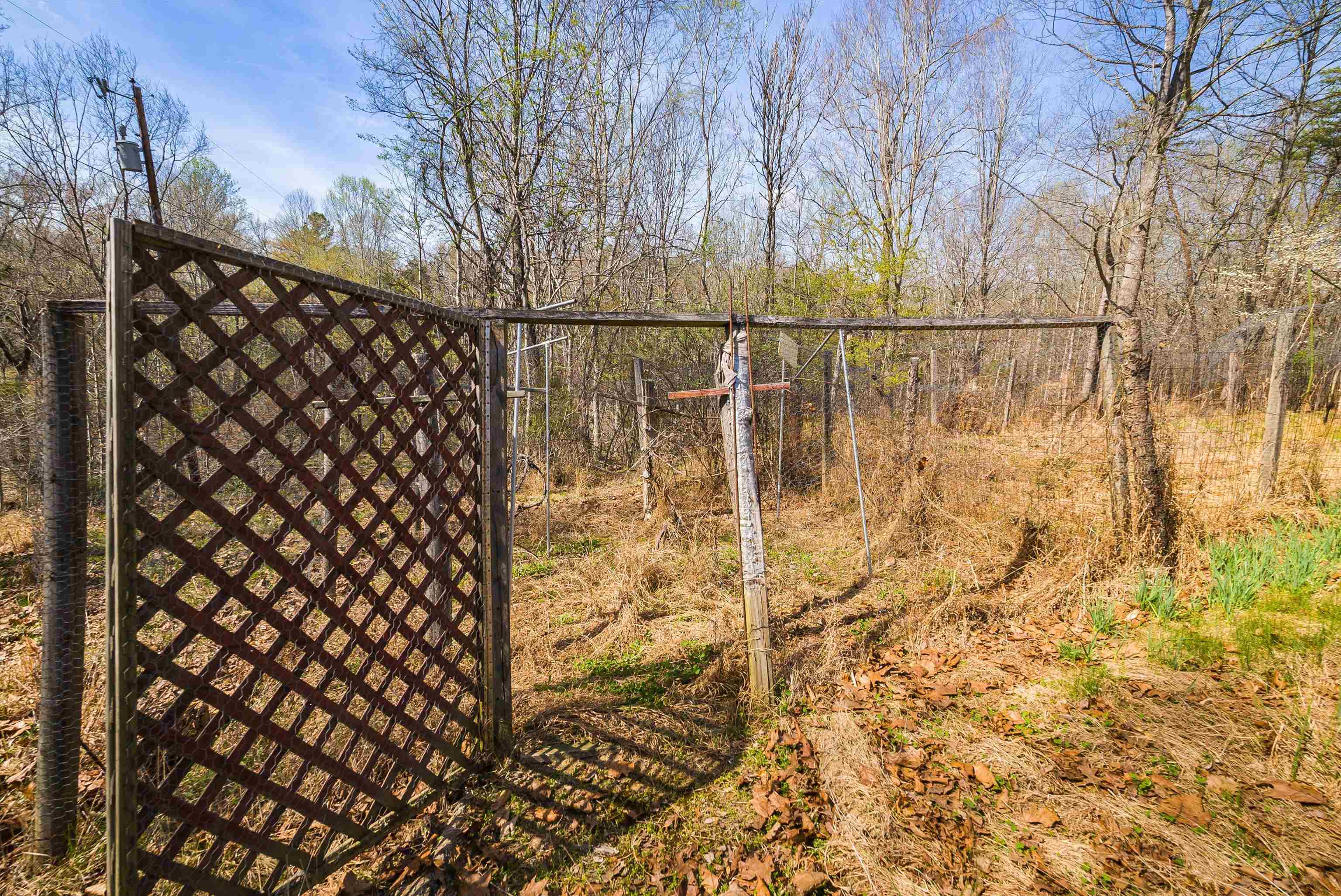 553 HIDDEN VALLEYS RD, PALMYRA, Virginia 22963, 3 Bedrooms Bedrooms, ,2 BathroomsBathrooms,Residential,Home Sweet Home!,553 HIDDEN VALLEYS RD,675493 MLS # 675493