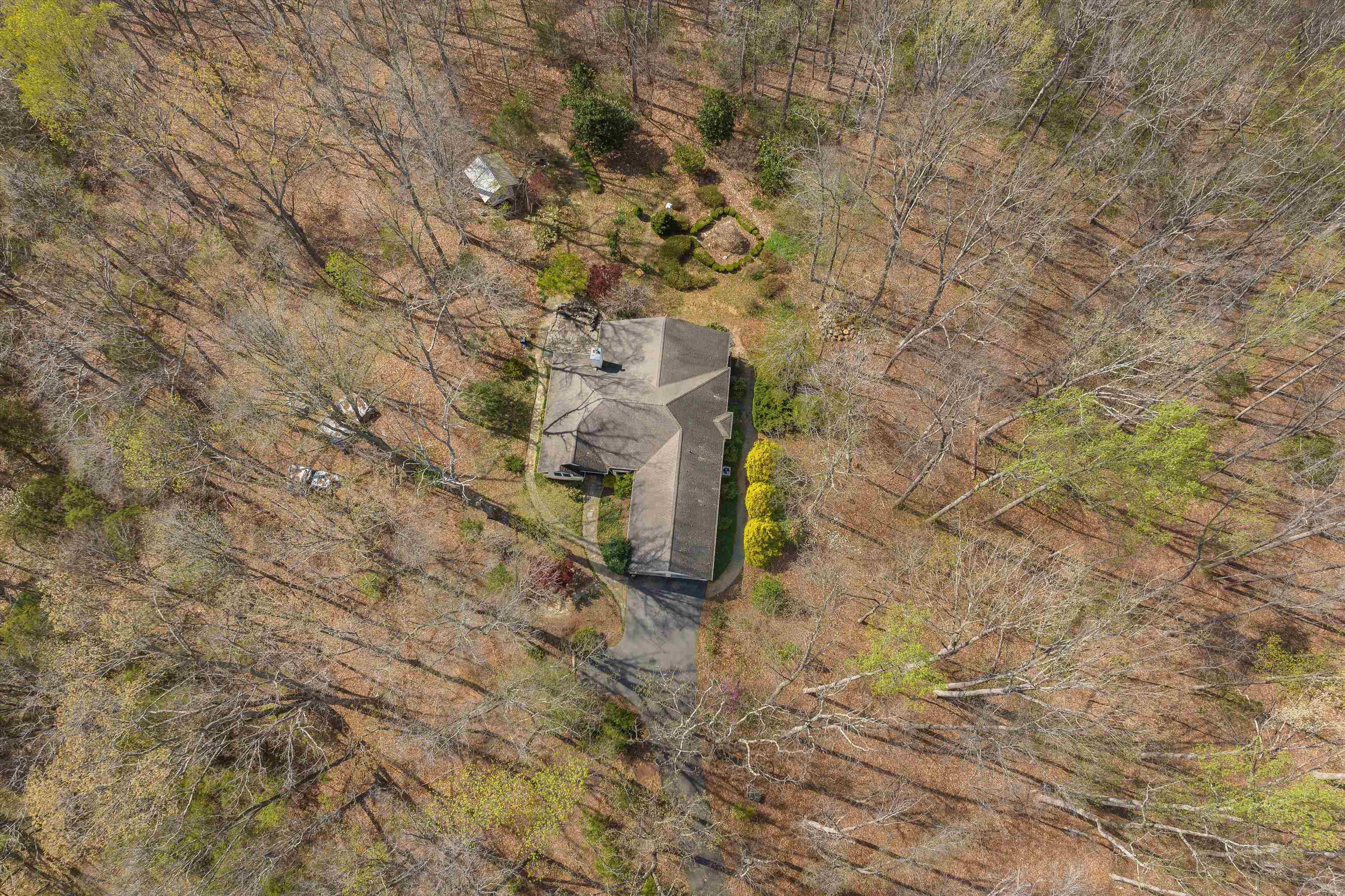 553 HIDDEN VALLEYS RD, PALMYRA, Virginia 22963, 3 Bedrooms Bedrooms, ,2 BathroomsBathrooms,Residential,Home Sweet Home!,553 HIDDEN VALLEYS RD,675493 MLS # 675493