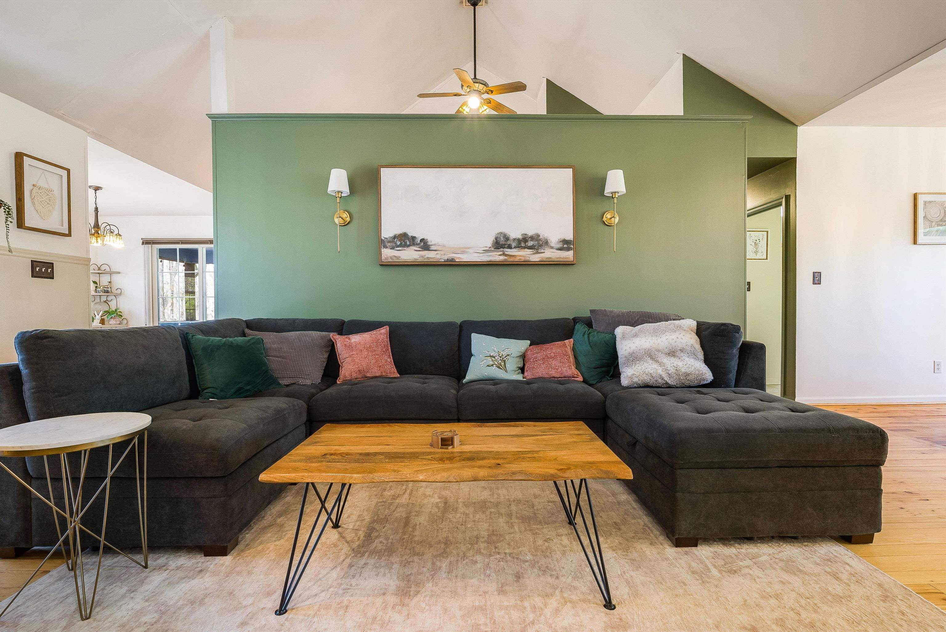 553 HIDDEN VALLEYS RD, PALMYRA, Virginia 22963, 3 Bedrooms Bedrooms, ,2 BathroomsBathrooms,Residential,Home Sweet Home!,553 HIDDEN VALLEYS RD,675493 MLS # 675493