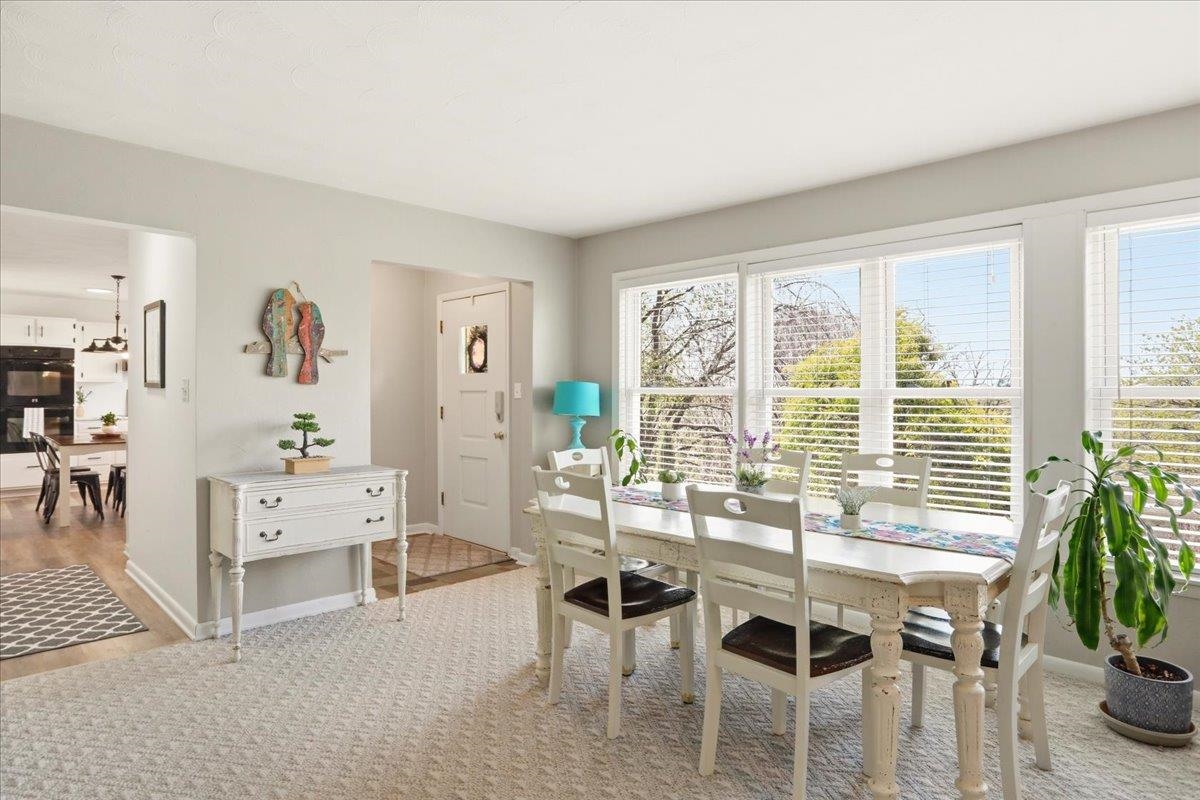 1229 WOODCREST CIR, HARRISONBURG, Virginia 22801, 4 Bedrooms Bedrooms, ,3 BathroomsBathrooms,Residential,1229 WOODCREST CIR,675496 MLS # 675496