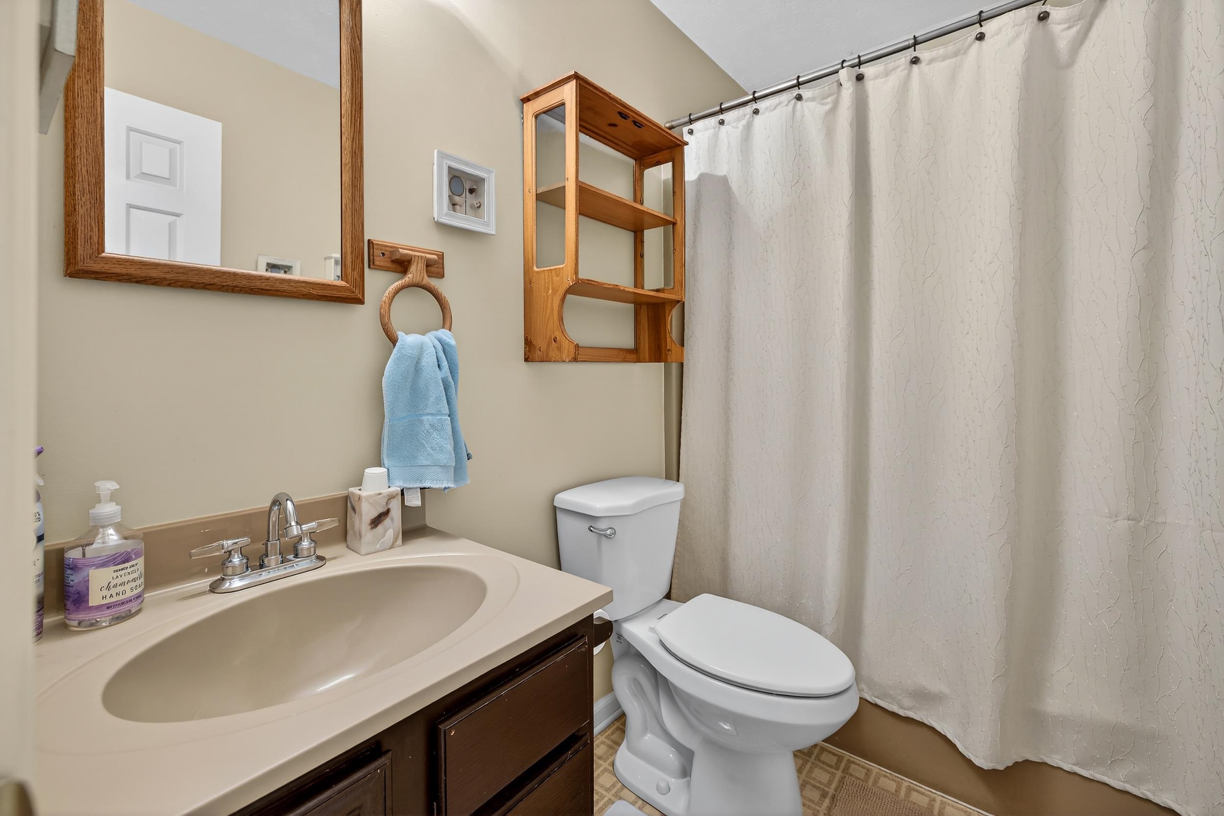 605 16TH ST, GROTTOES, Virginia 24441, 4 Bedrooms Bedrooms, ,3 BathroomsBathrooms,Residential,605 16th Street, Grottoes, VA 24441,605 16TH ST,675501 MLS # 675501