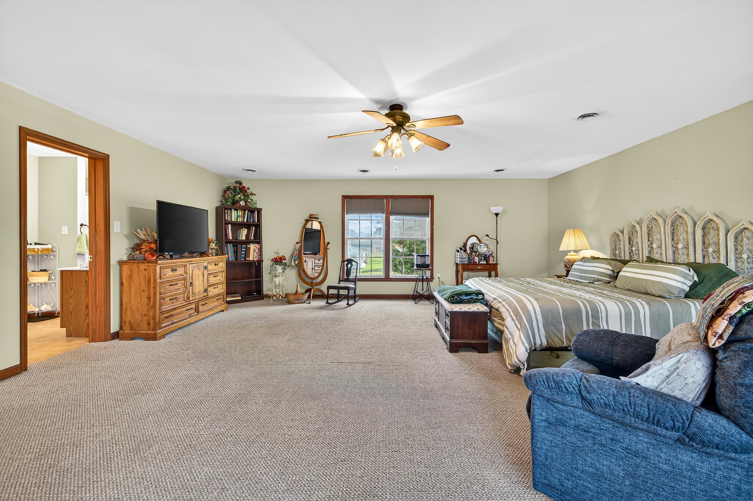 605 16TH ST, GROTTOES, Virginia 24441, 4 Bedrooms Bedrooms, ,3 BathroomsBathrooms,Residential,605 16th Street, Grottoes, VA 24441,605 16TH ST,675501 MLS # 675501