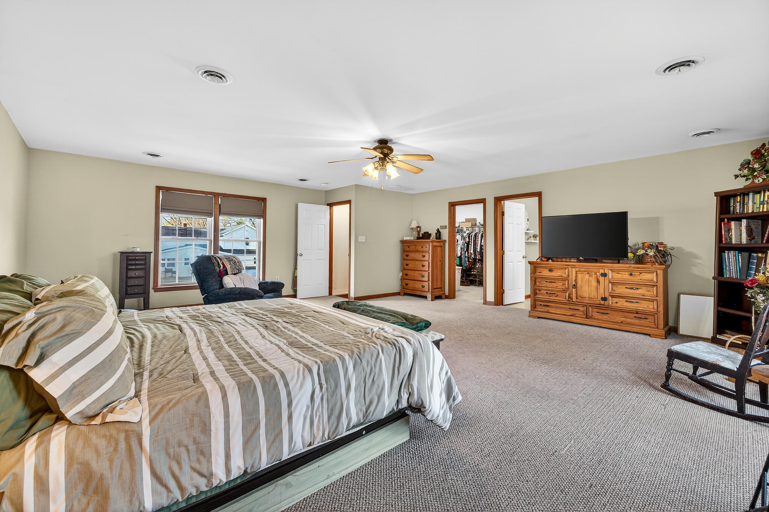 605 16TH ST, GROTTOES, Virginia 24441, 4 Bedrooms Bedrooms, ,3 BathroomsBathrooms,Residential,605 16th Street, Grottoes, VA 24441,605 16TH ST,675501 MLS # 675501