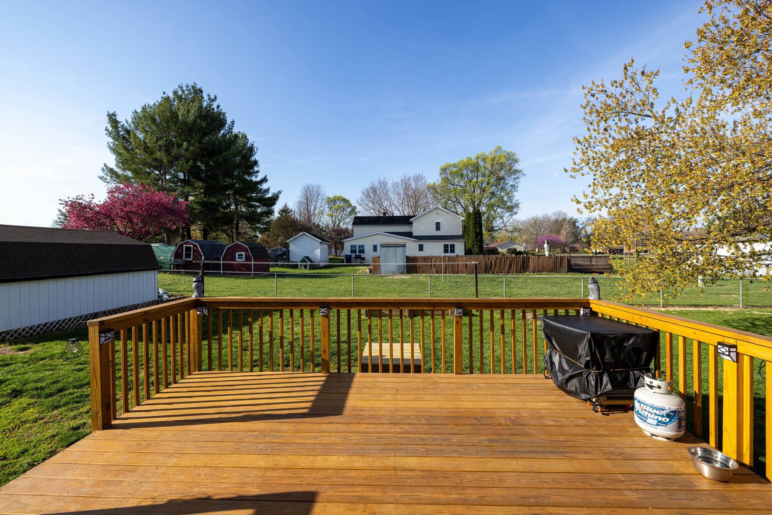 605 16TH ST, GROTTOES, Virginia 24441, 4 Bedrooms Bedrooms, ,3 BathroomsBathrooms,Residential,605 16th Street, Grottoes, VA 24441,605 16TH ST,675501 MLS # 675501