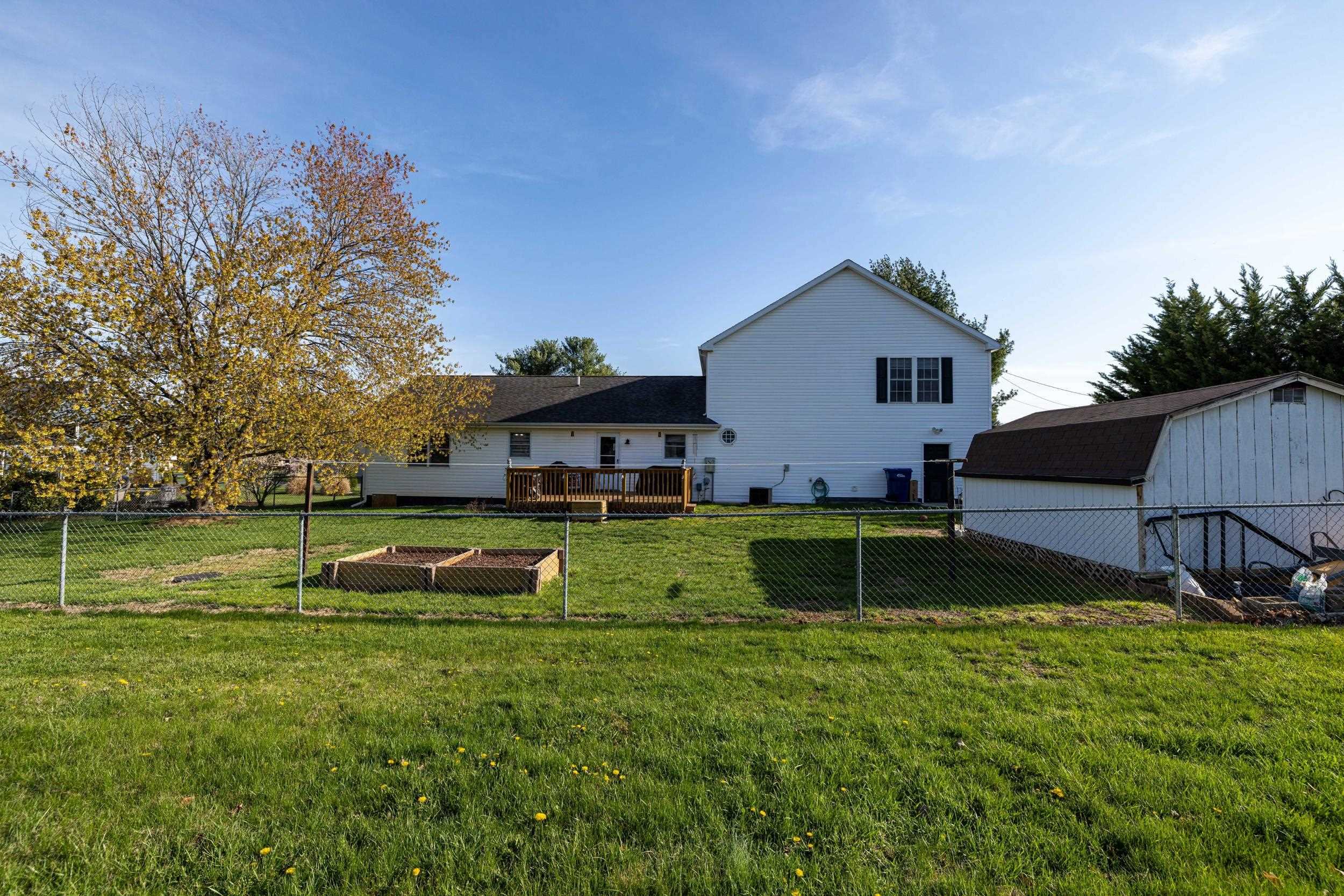 605 16TH ST, GROTTOES, Virginia 24441, 4 Bedrooms Bedrooms, ,3 BathroomsBathrooms,Residential,605 16th Street, Grottoes, VA 24441,605 16TH ST,675501 MLS # 675501