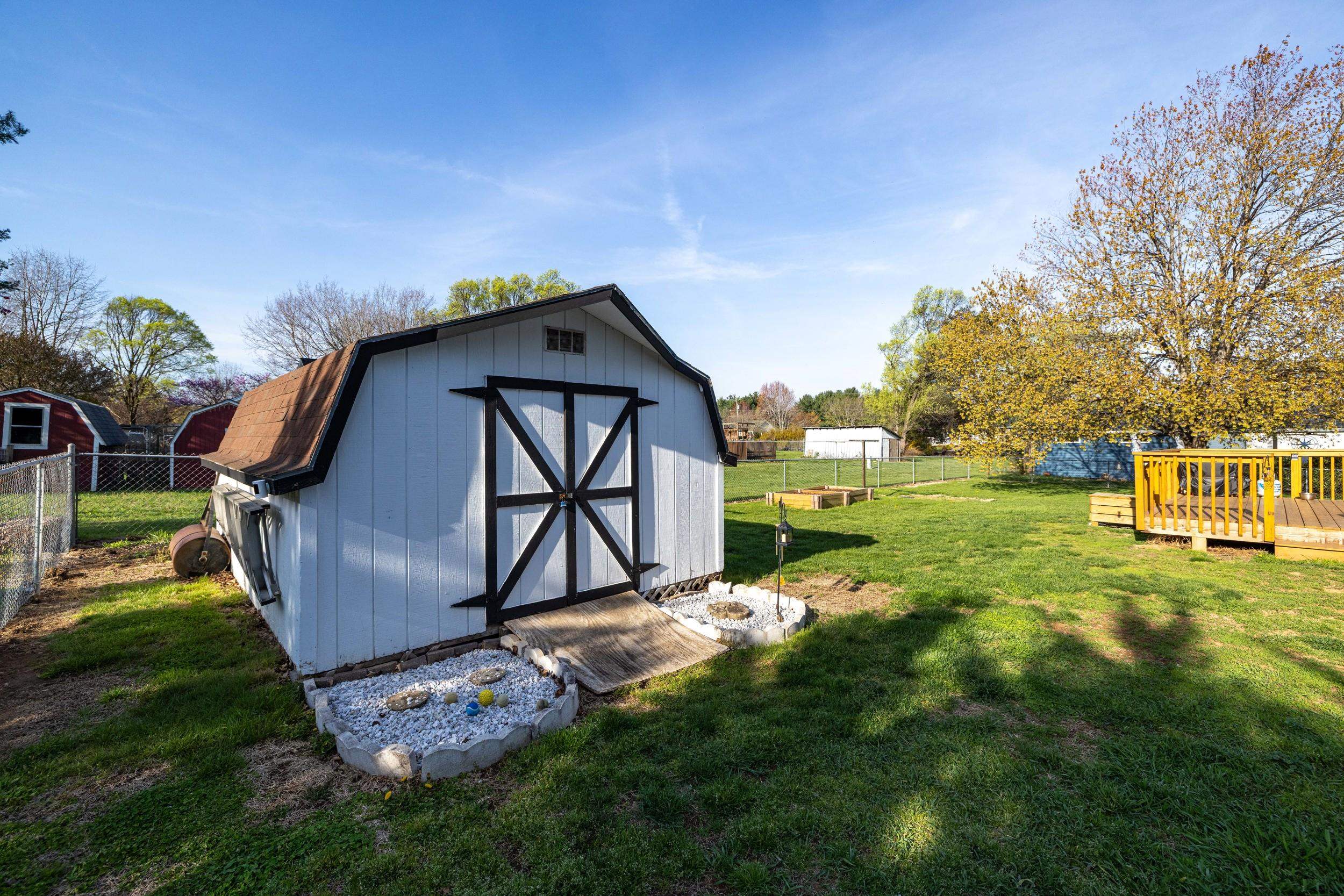 605 16TH ST, GROTTOES, Virginia 24441, 4 Bedrooms Bedrooms, ,3 BathroomsBathrooms,Residential,605 16th Street, Grottoes, VA 24441,605 16TH ST,675501 MLS # 675501