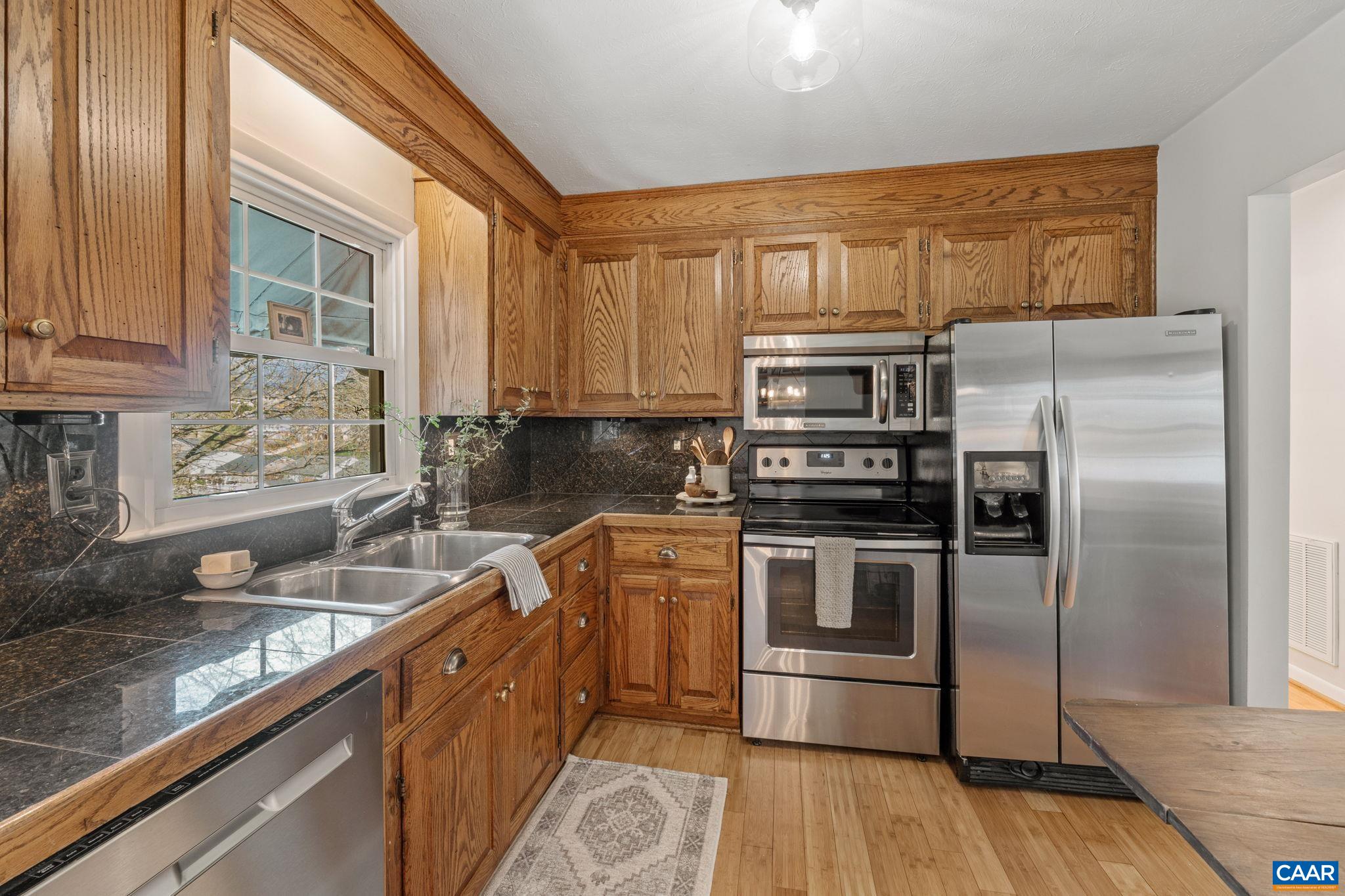 704 CARANN ST, STAUNTON, Virginia 24401, 3 Bedrooms Bedrooms, ,1 BathroomBathrooms,Residential,704 CARANN ST,675503 MLS # 675503