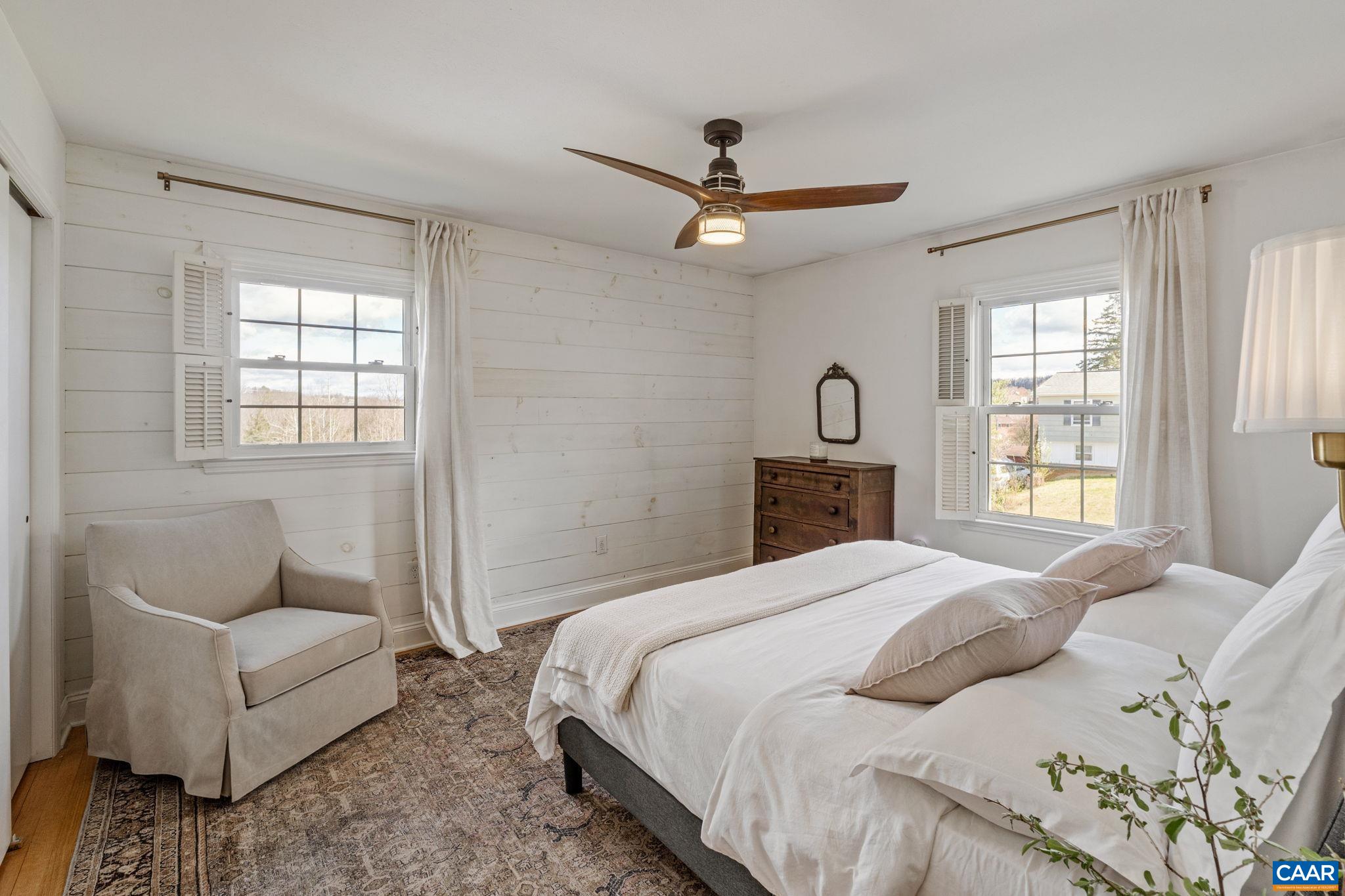 704 CARANN ST, STAUNTON, Virginia 24401, 3 Bedrooms Bedrooms, ,1 BathroomBathrooms,Residential,704 CARANN ST,675503 MLS # 675503