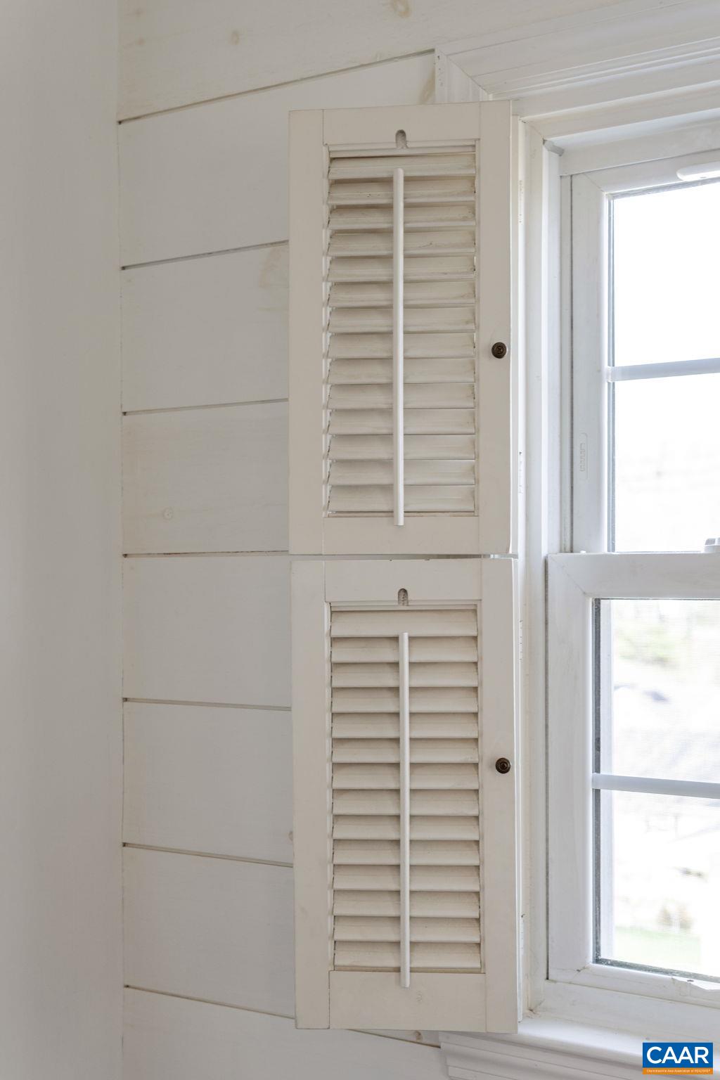 704 CARANN ST, STAUNTON, Virginia 24401, 3 Bedrooms Bedrooms, ,1 BathroomBathrooms,Residential,704 CARANN ST,675503 MLS # 675503