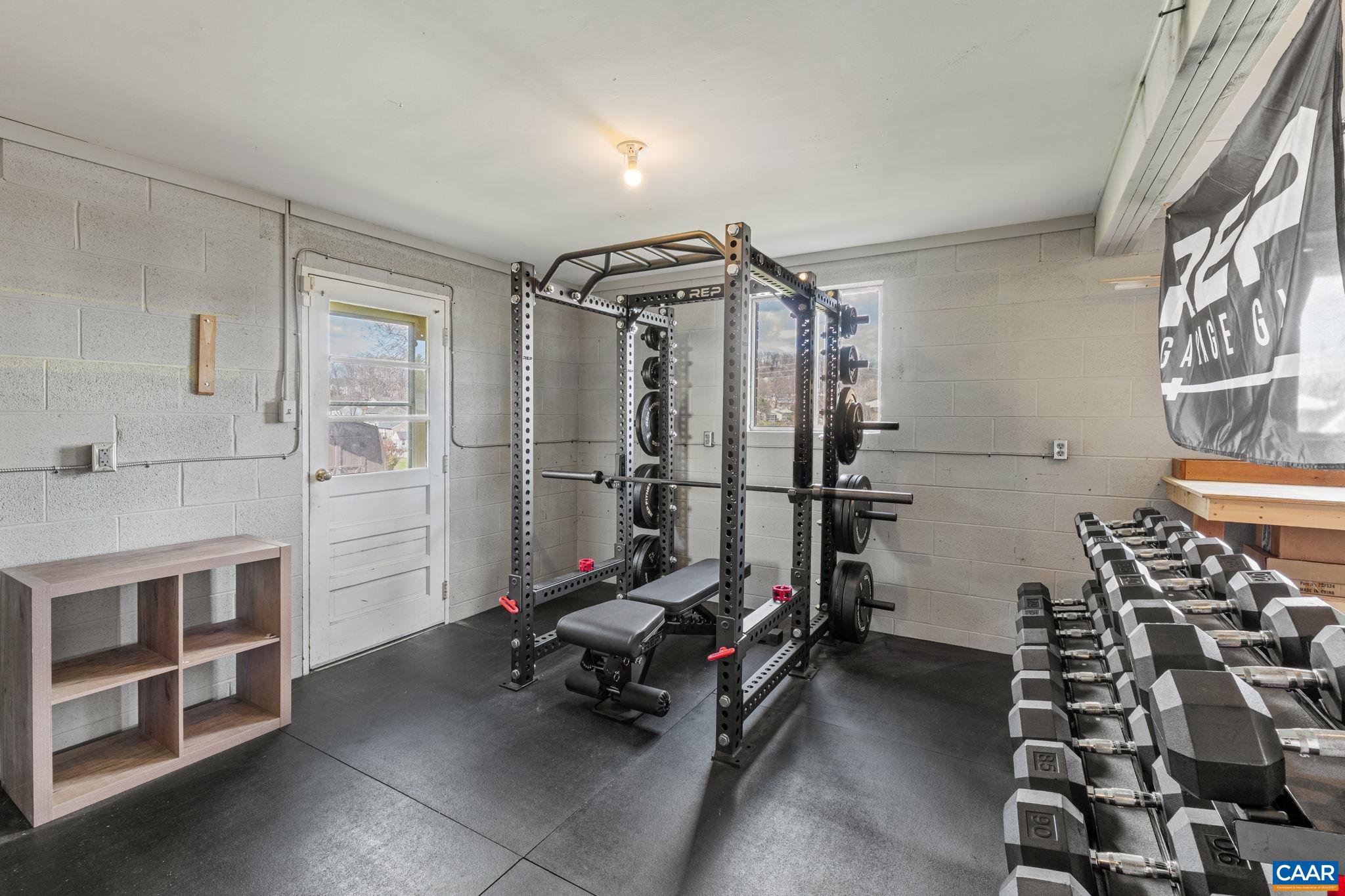 704 CARANN ST, STAUNTON, Virginia 24401, 3 Bedrooms Bedrooms, ,1 BathroomBathrooms,Residential,704 CARANN ST,675503 MLS # 675503